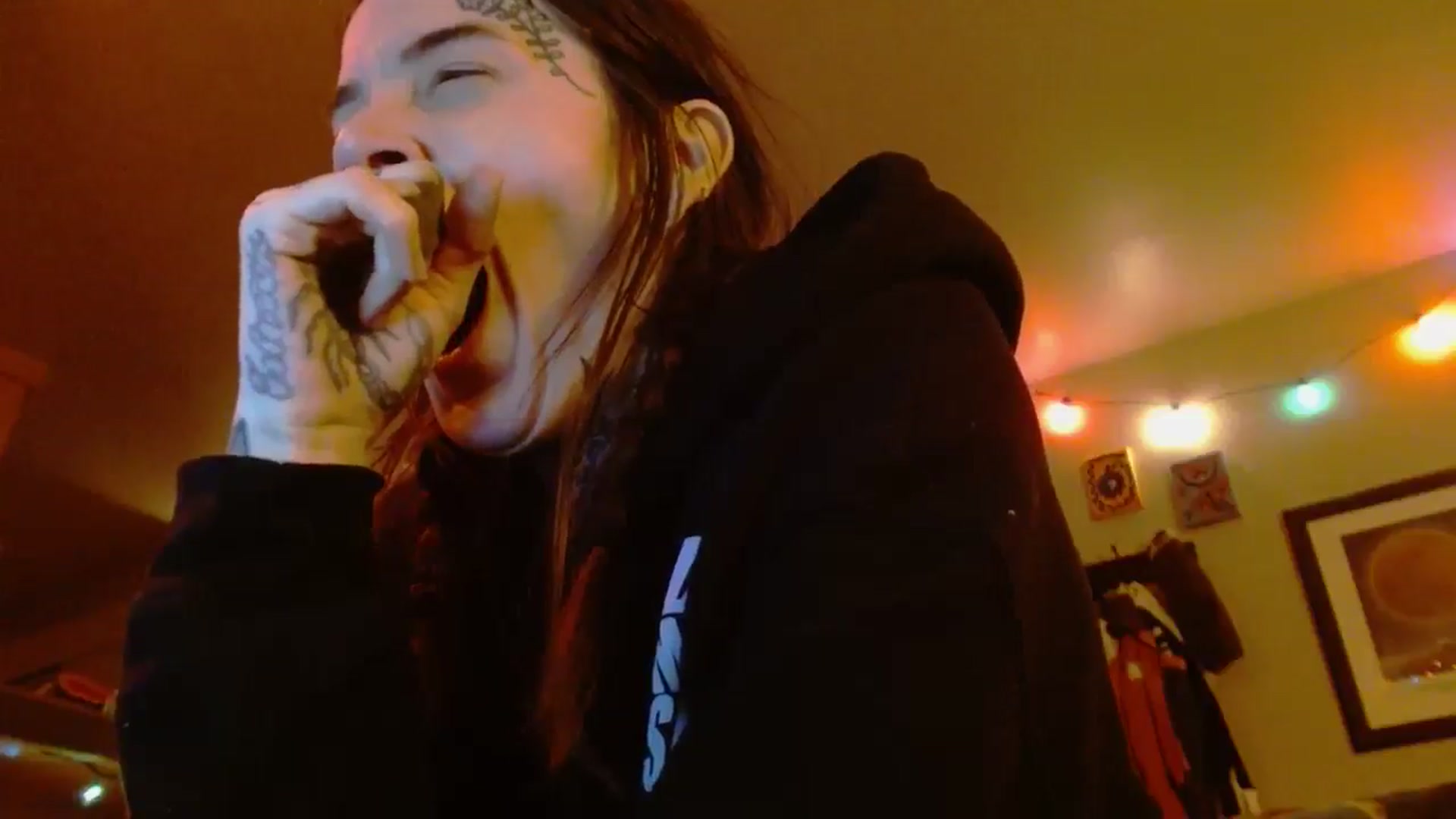 Gallery image thumbnail from caulkgobbler's myfreecams stream on, 01/25/2025, 09:06 image 13 of 20