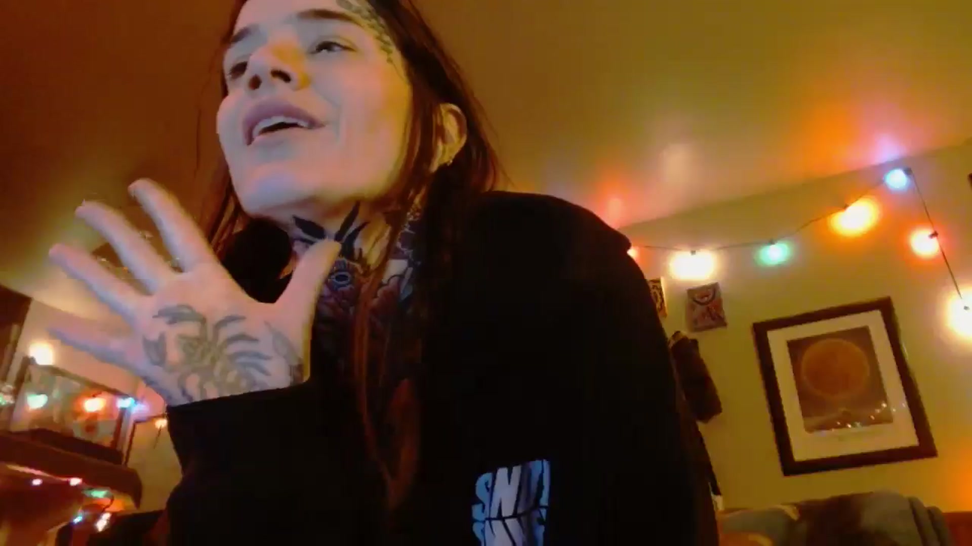 Gallery image thumbnail from caulkgobbler's myfreecams stream on, 01/25/2025, 09:06 image 15 of 20