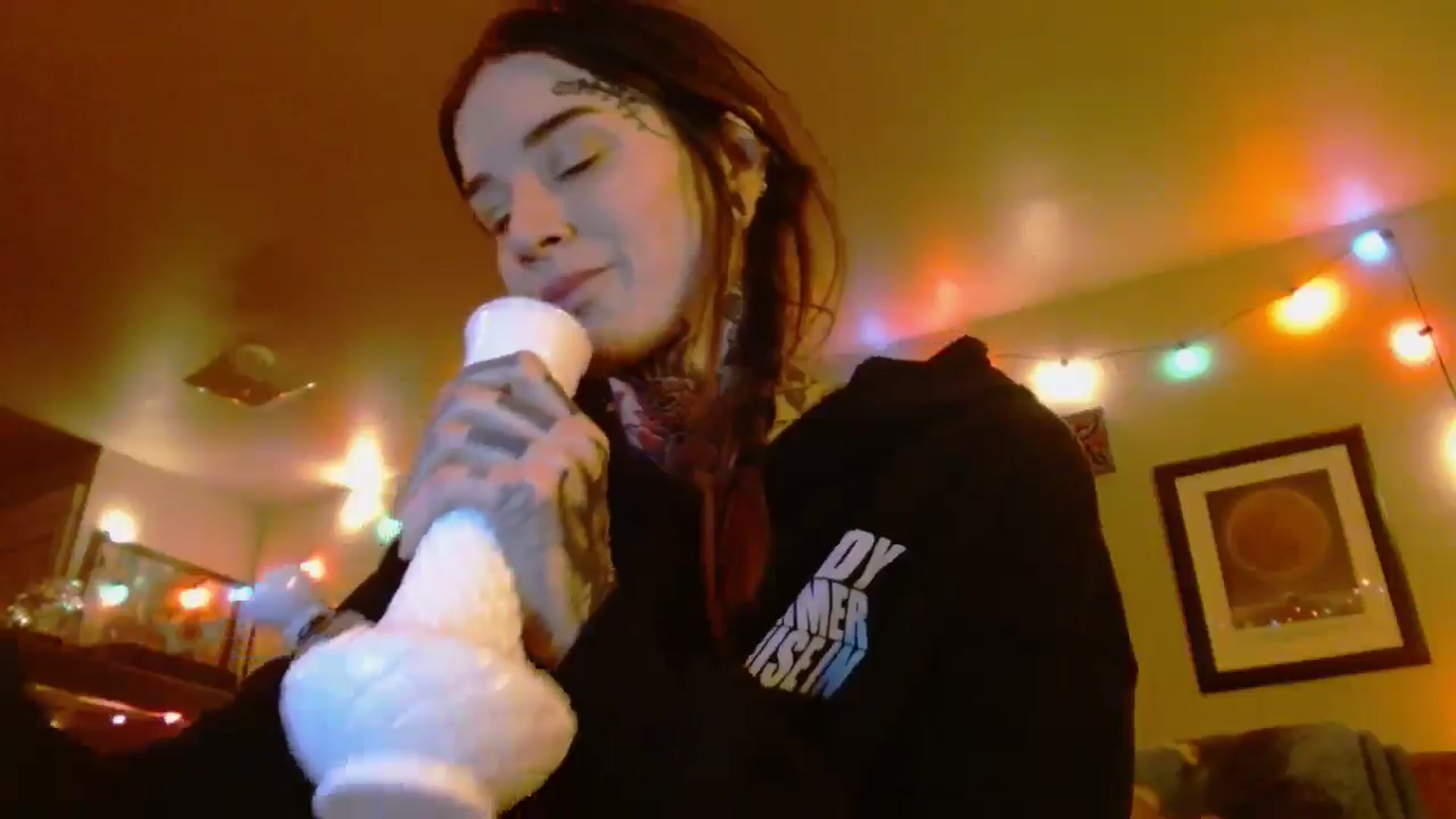 Gallery image thumbnail from caulkgobbler's myfreecams stream on, 01/25/2025, 09:06 image 17 of 20