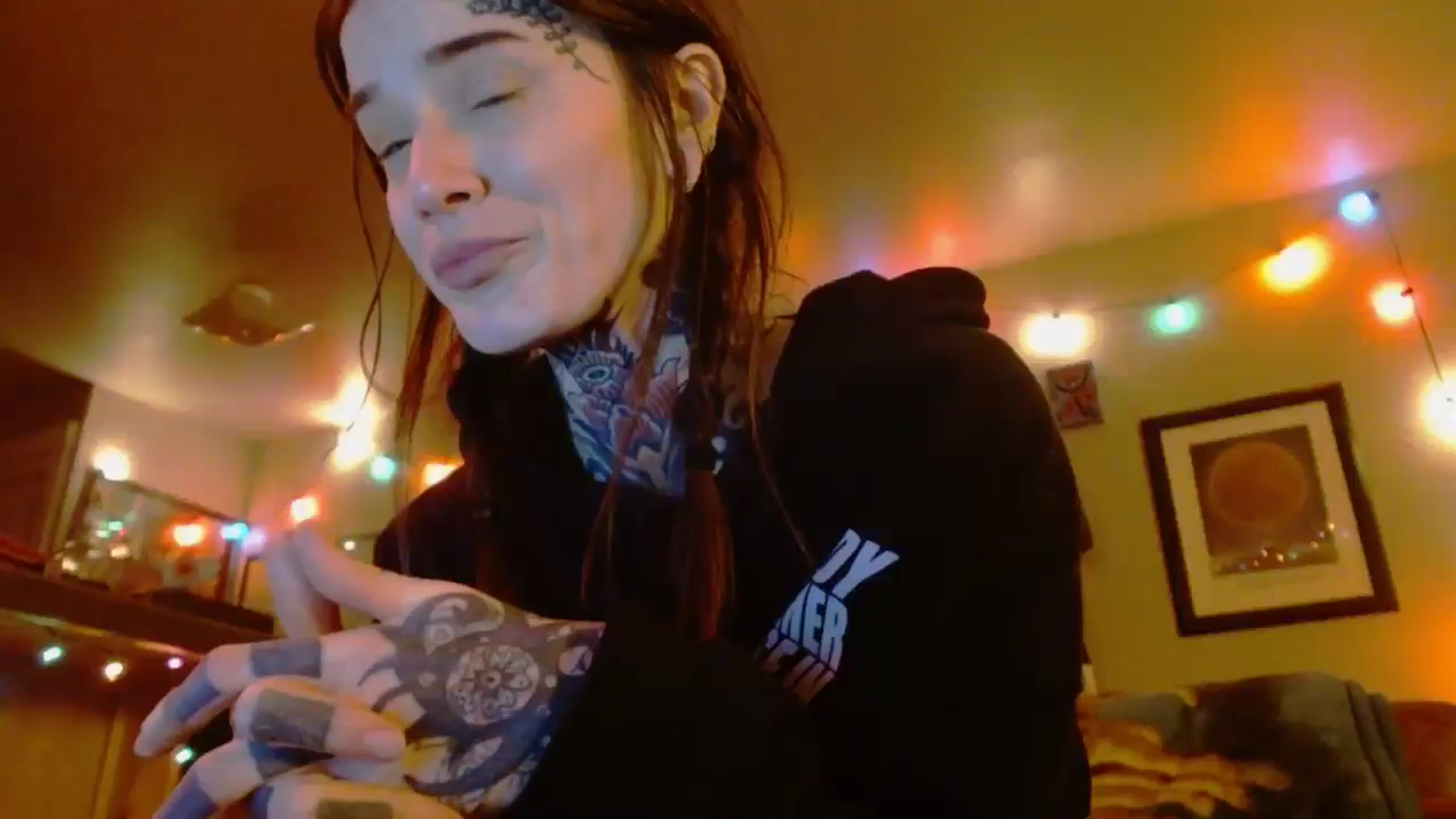 Gallery image thumbnail from caulkgobbler's myfreecams stream on, 01/25/2025, 09:06 image 4 of 20