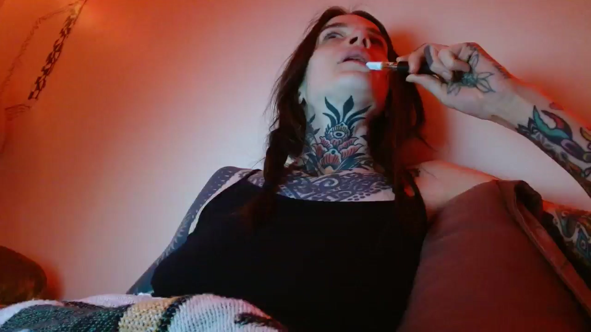 Gallery image thumbnail from caulkgobbler's myfreecams stream on, 04/30/2025, 06:56 image 19 of 20