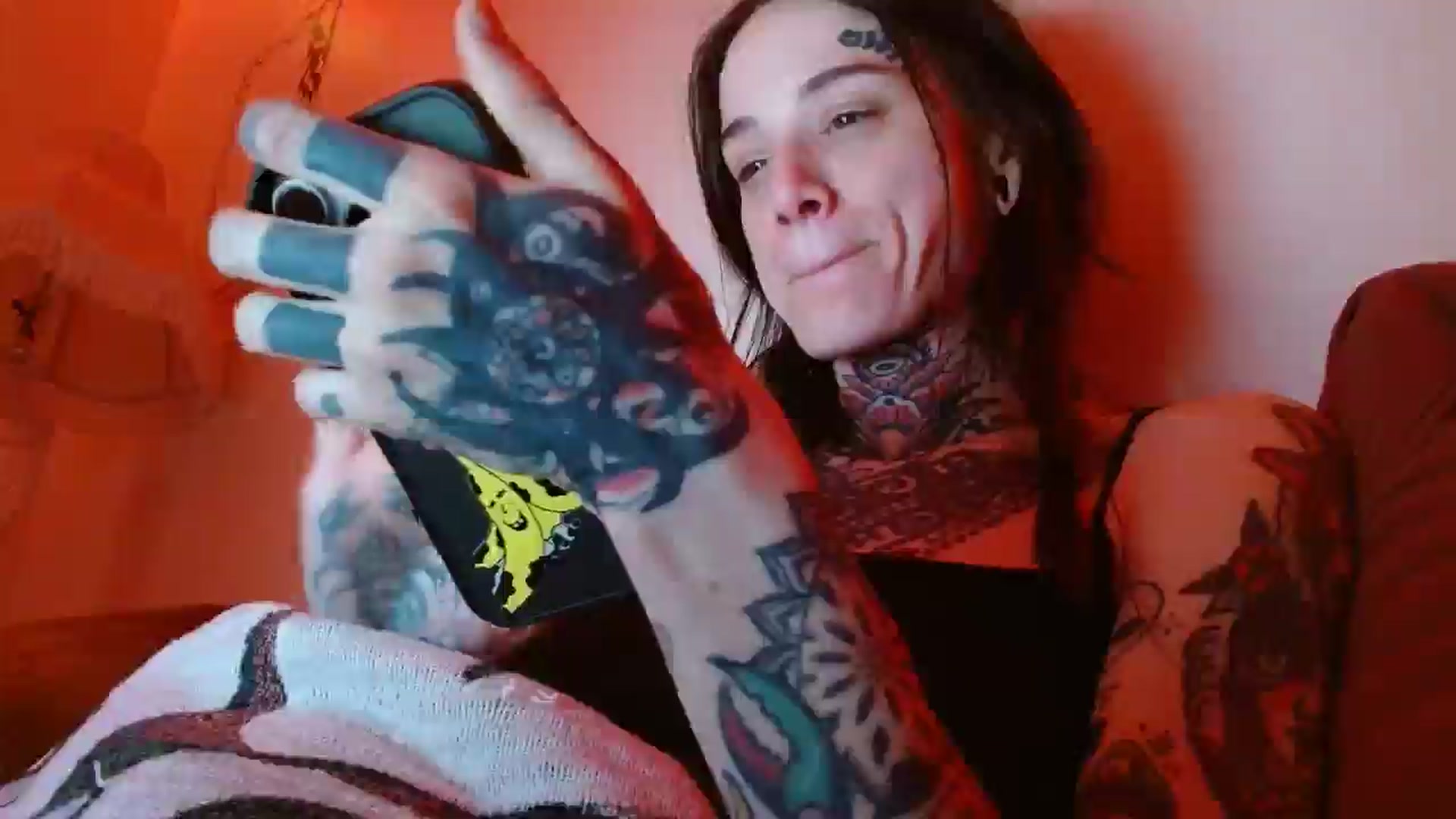 Gallery image thumbnail from caulkgobbler's myfreecams stream on, 04/30/2025, 06:56 image 4 of 20