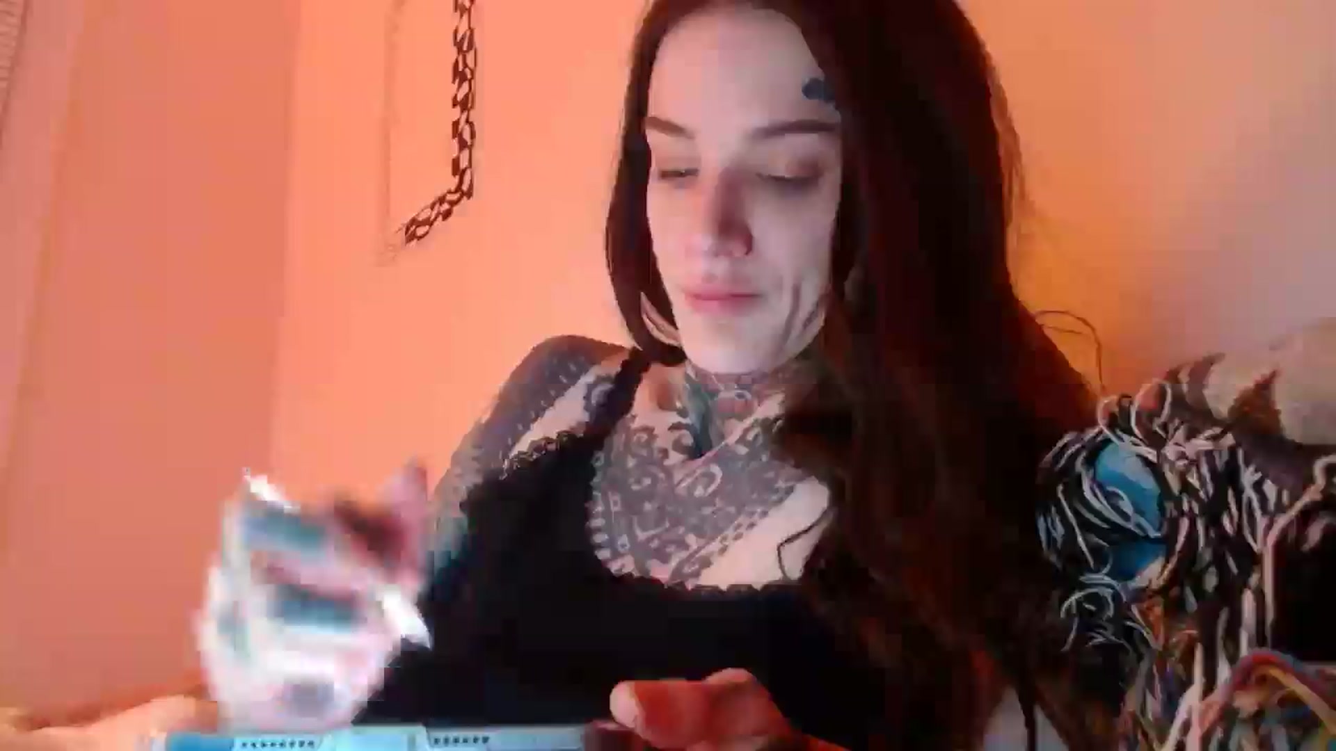 Gallery image thumbnail from caulkgobbler's myfreecams stream on, 05/20/2025, 08:12 image 10 of 20