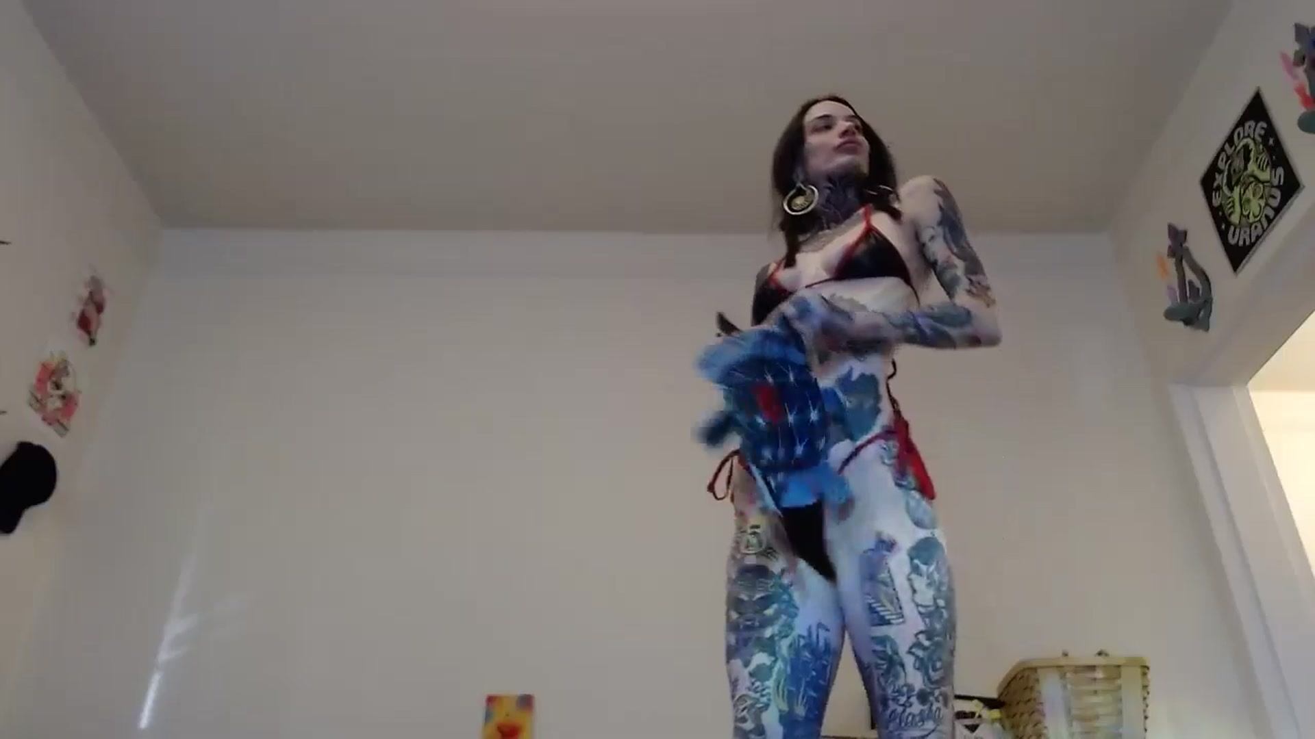 Gallery image thumbnail from caulkgobbler's myfreecams stream on, 06/11/2025, 02:55 image 10 of 20