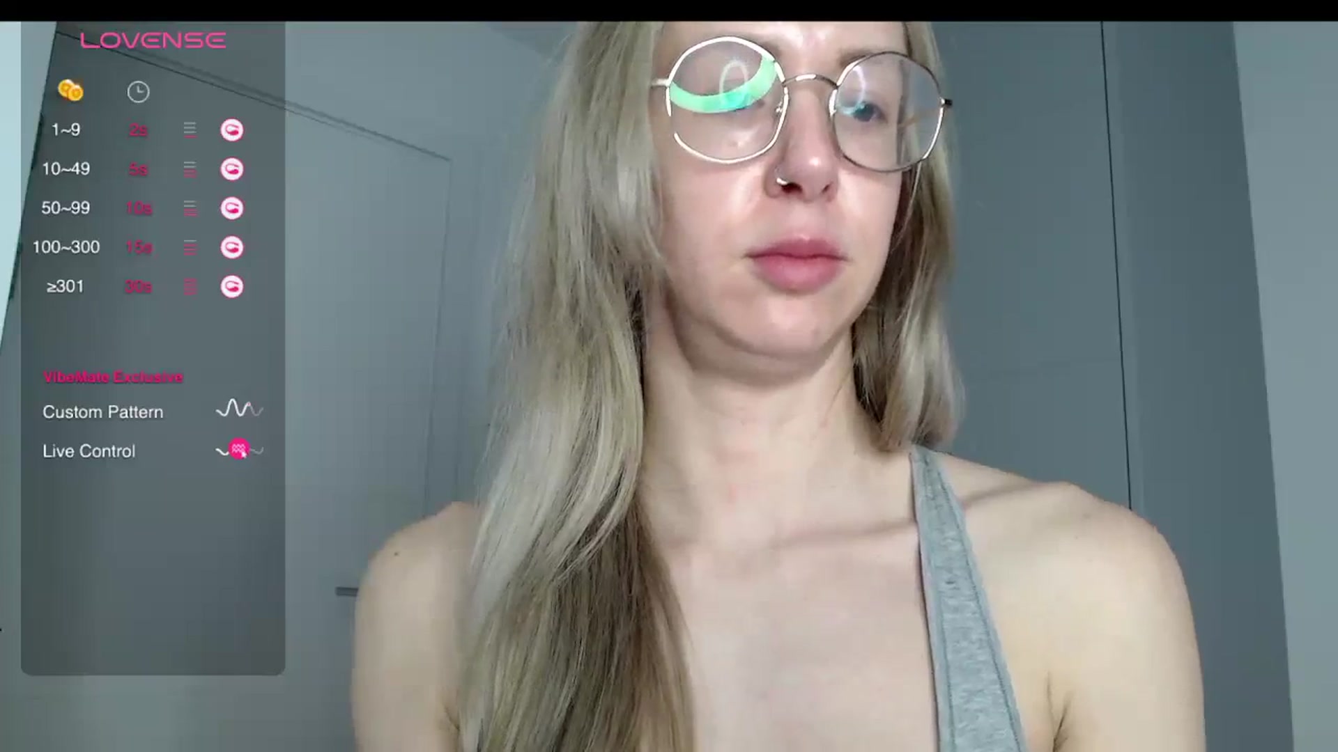 Gallery image thumbnail from charlieuk's myfreecams stream on, 12/31/2023, 10:44 image 8 of 20