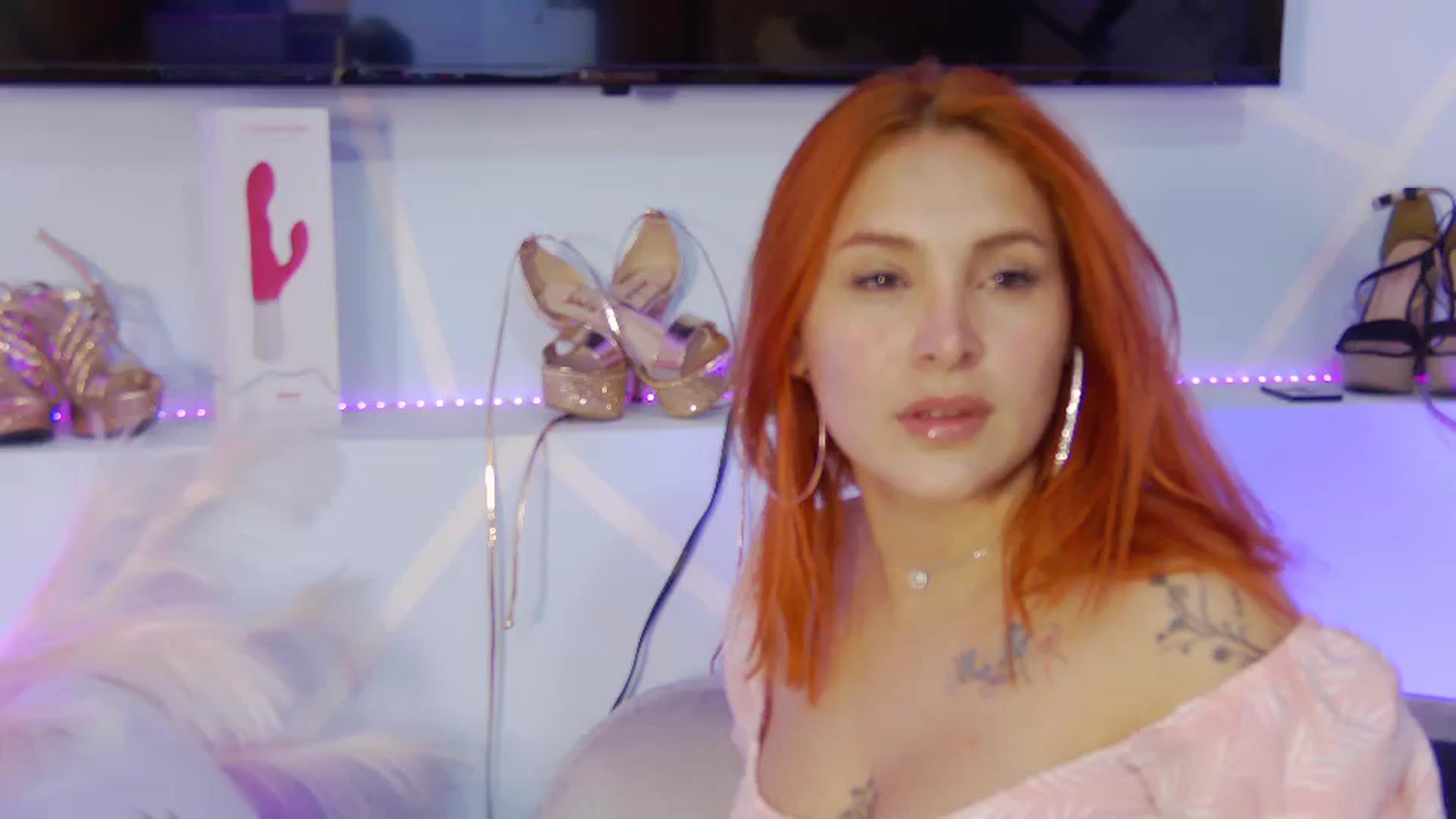 Gallery image thumbnail from charlotmils_'s myfreecams stream on, 07/14/2024, 06:35 image 8 of 20