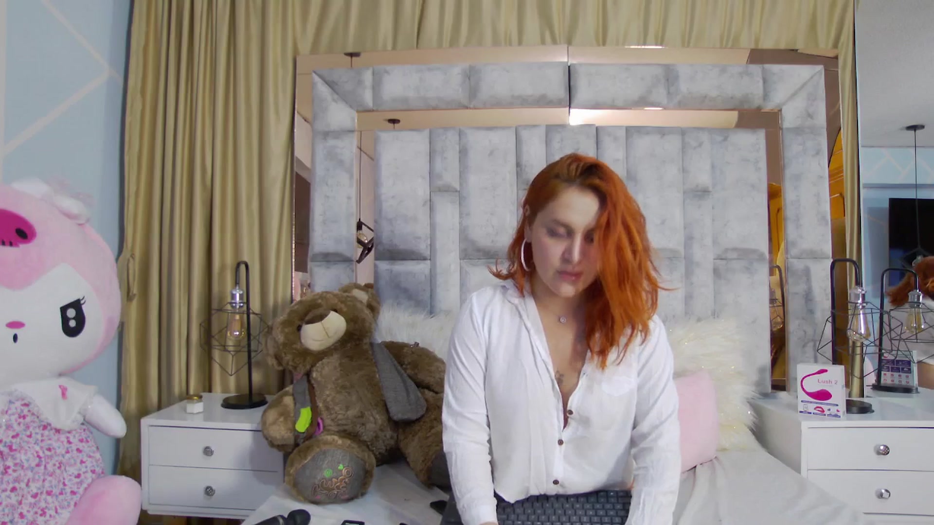 Gallery image thumbnail from charlotmils_'s myfreecams stream on, 07/25/2024, 07:12 image 11 of 20