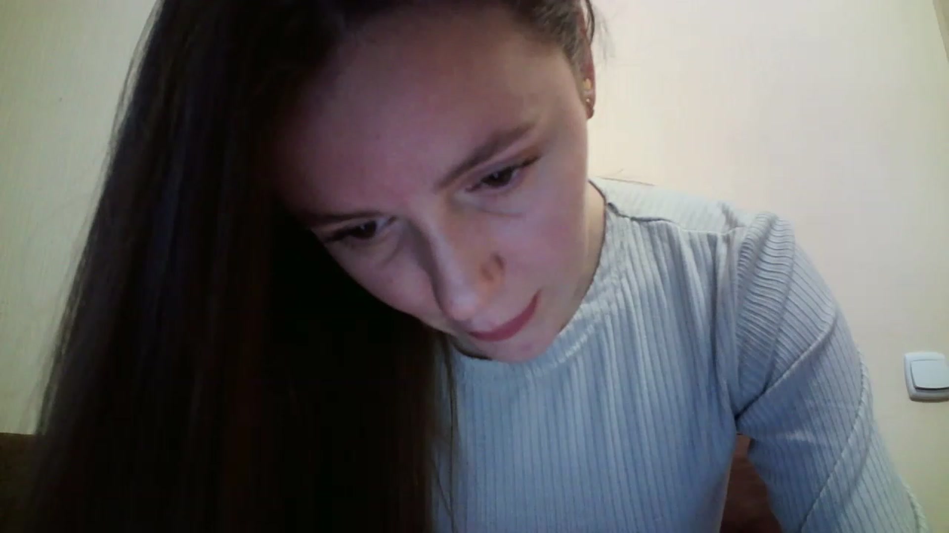 Gallery image thumbnail from charming_irl's myfreecams stream on, 11/29/2022, 12:47 image 15 of 20