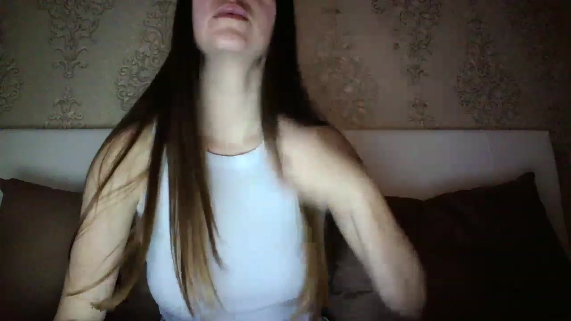 Gallery image thumbnail from charming_irl's myfreecams stream on, 01/22/2023, 12:21 image 12 of 20