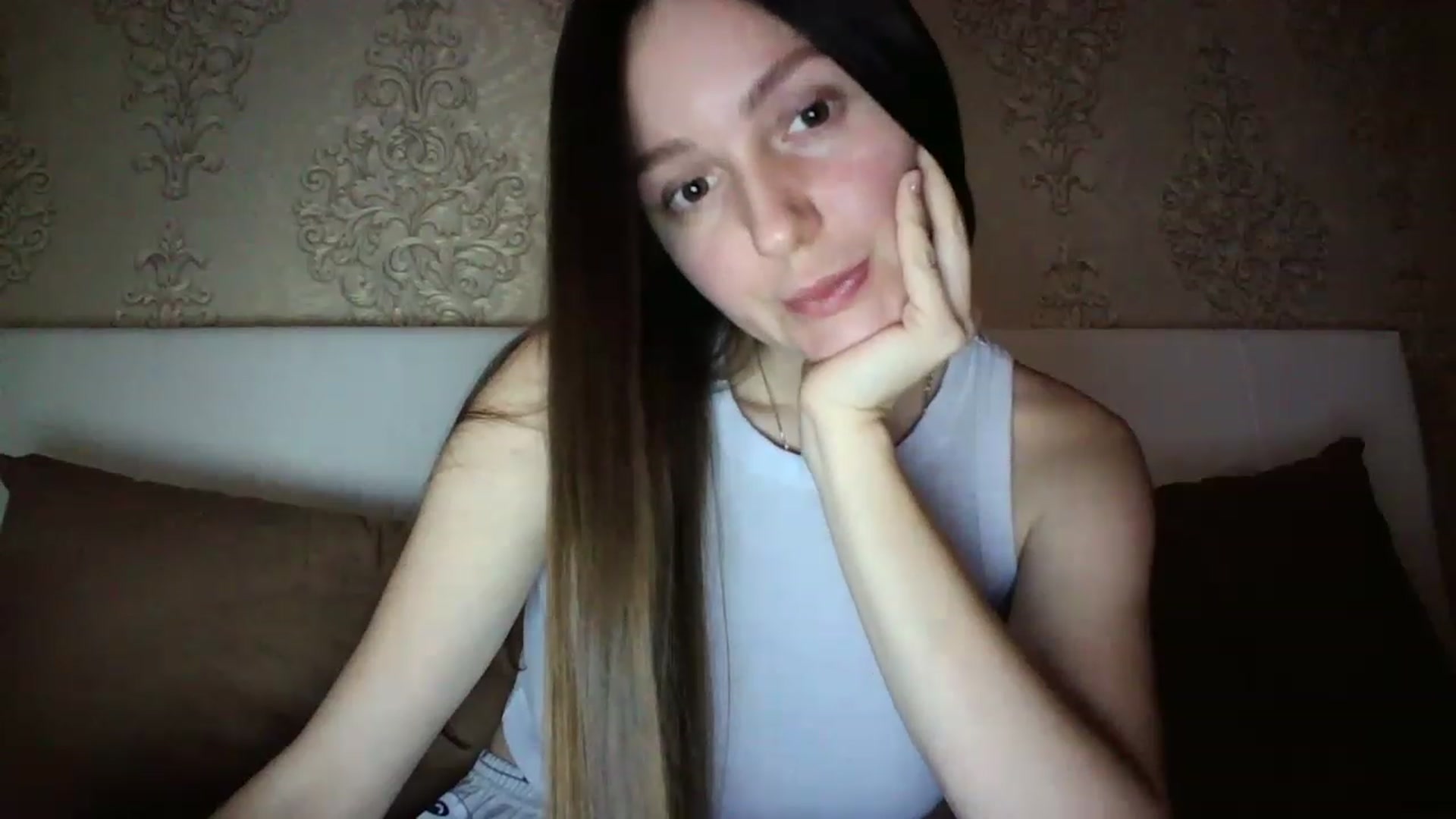 Gallery image thumbnail from charming_irl's myfreecams stream on, 01/22/2023, 12:21 image 11 of 20
