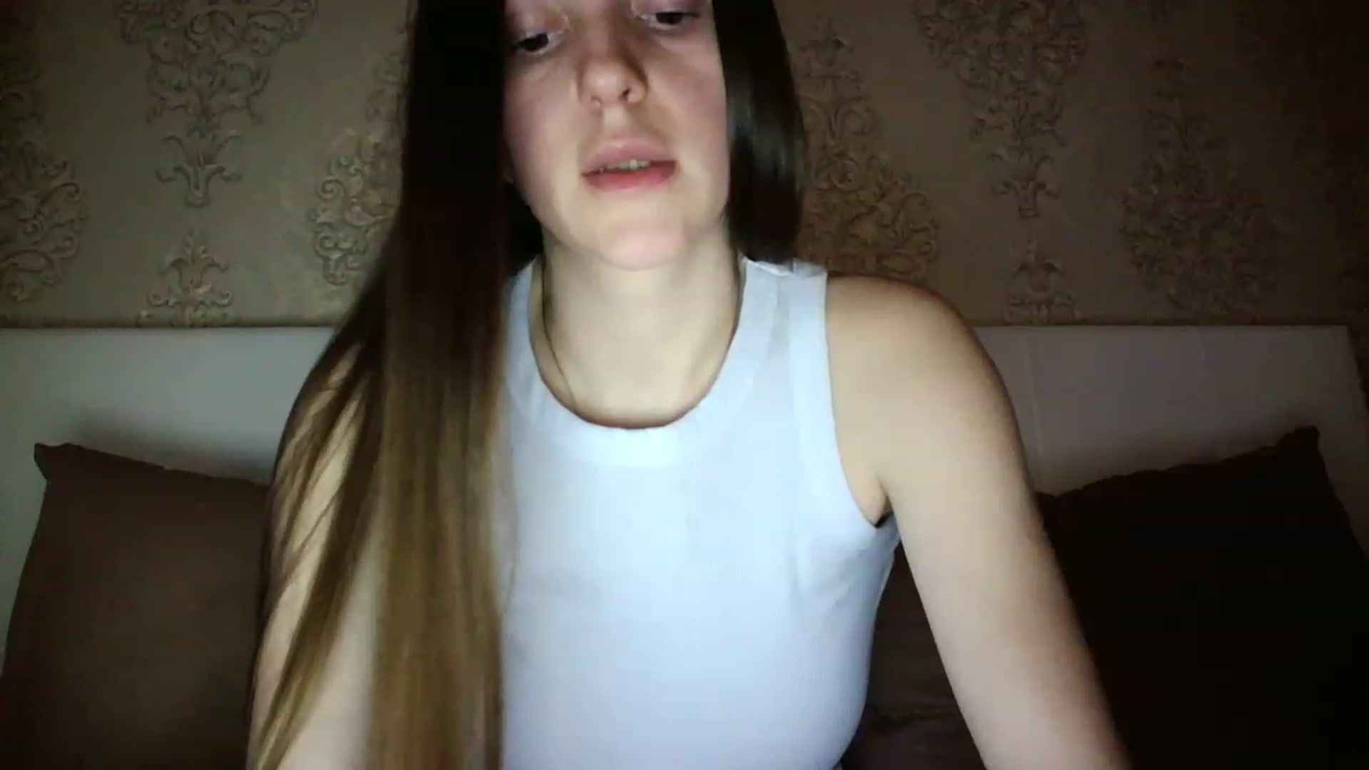 Gallery image thumbnail from charming_irl's myfreecams stream on, 01/22/2023, 12:21 image 19 of 20