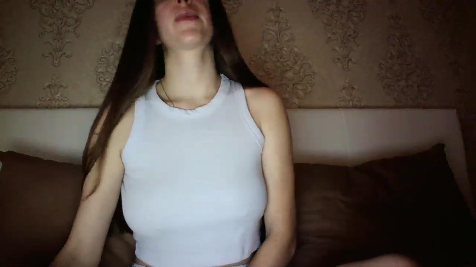 Gallery image thumbnail from charming_irl's myfreecams stream on, 01/22/2023, 12:21 image 9 of 20