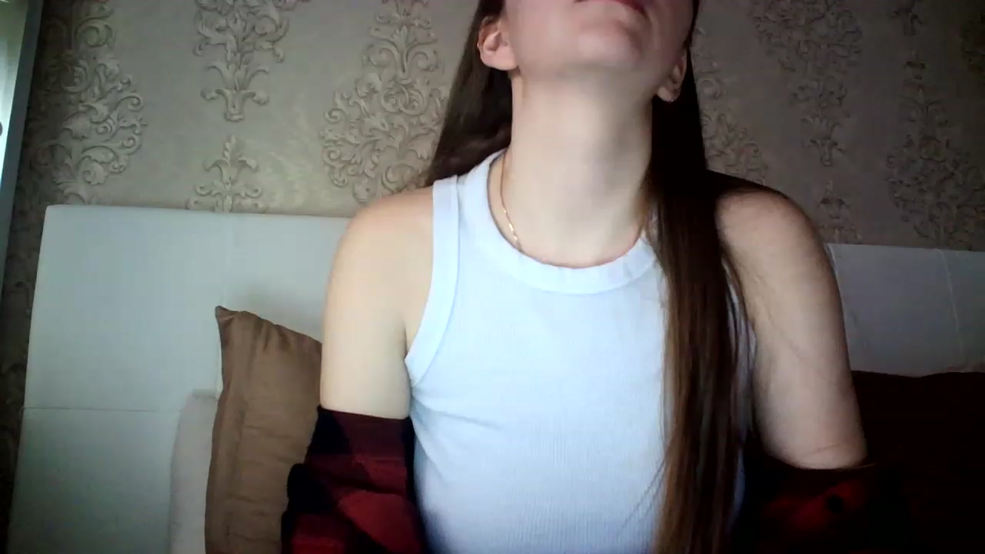 Gallery image thumbnail from charming_irl's myfreecams stream on, 01/27/2023, 12:41 image 18 of 20