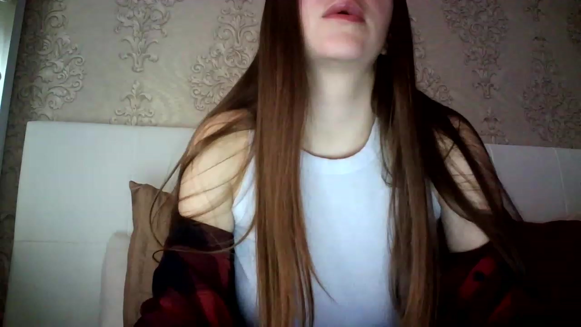 Gallery image thumbnail from charming_irl's myfreecams stream on, 01/27/2023, 12:41 image 13 of 20