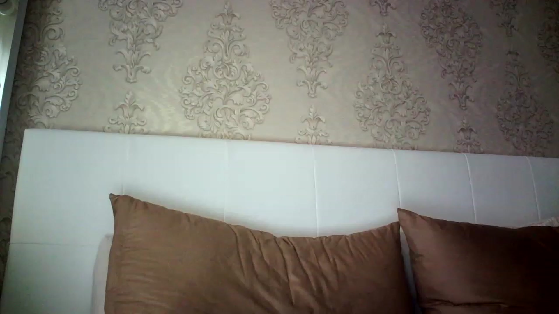 Gallery image thumbnail from charming_irl's myfreecams stream on, 01/27/2023, 12:41 image 9 of 20