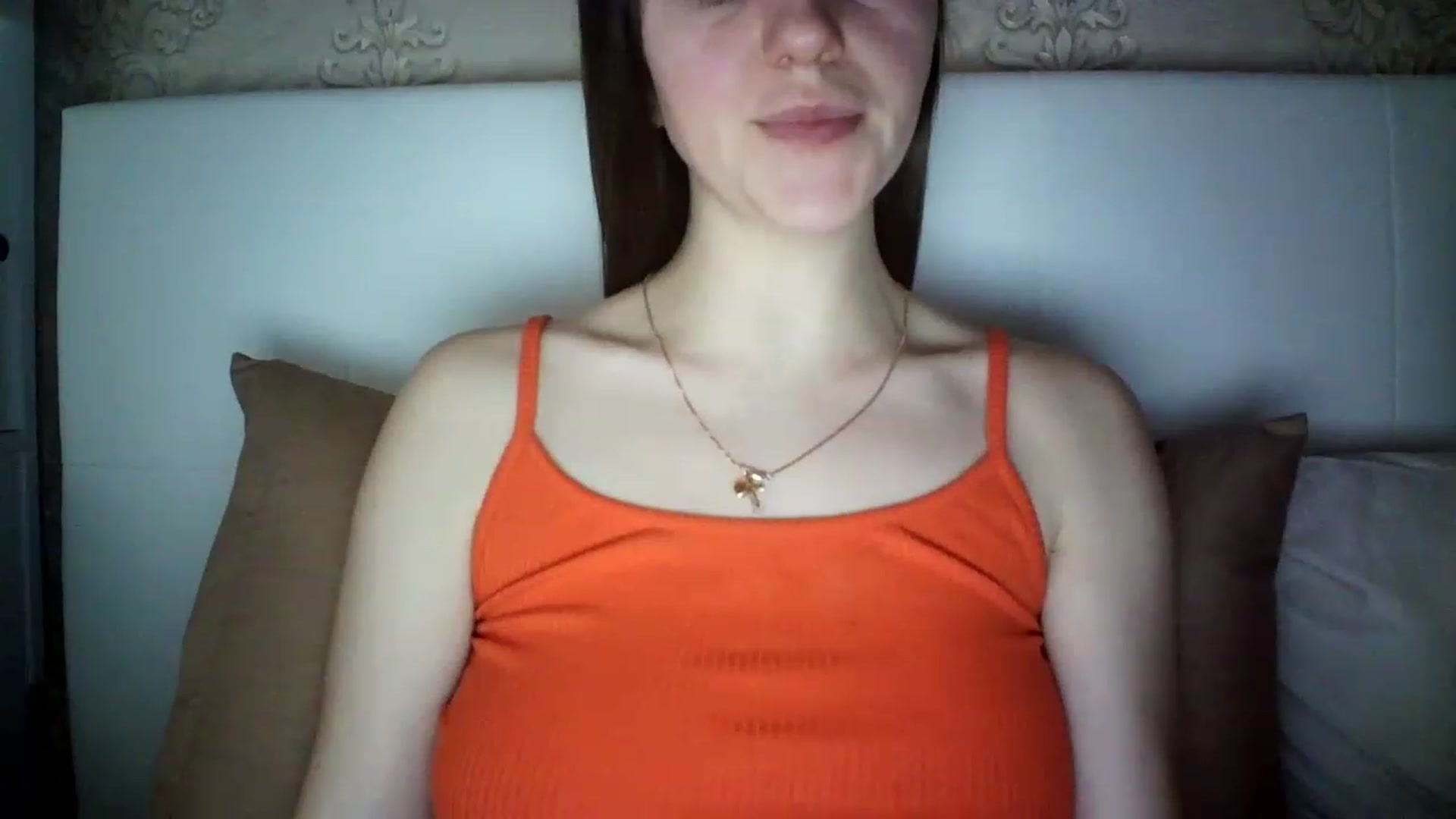 Gallery image thumbnail from charming_irl's myfreecams stream on, 01/30/2023, 10:40 image 12 of 20