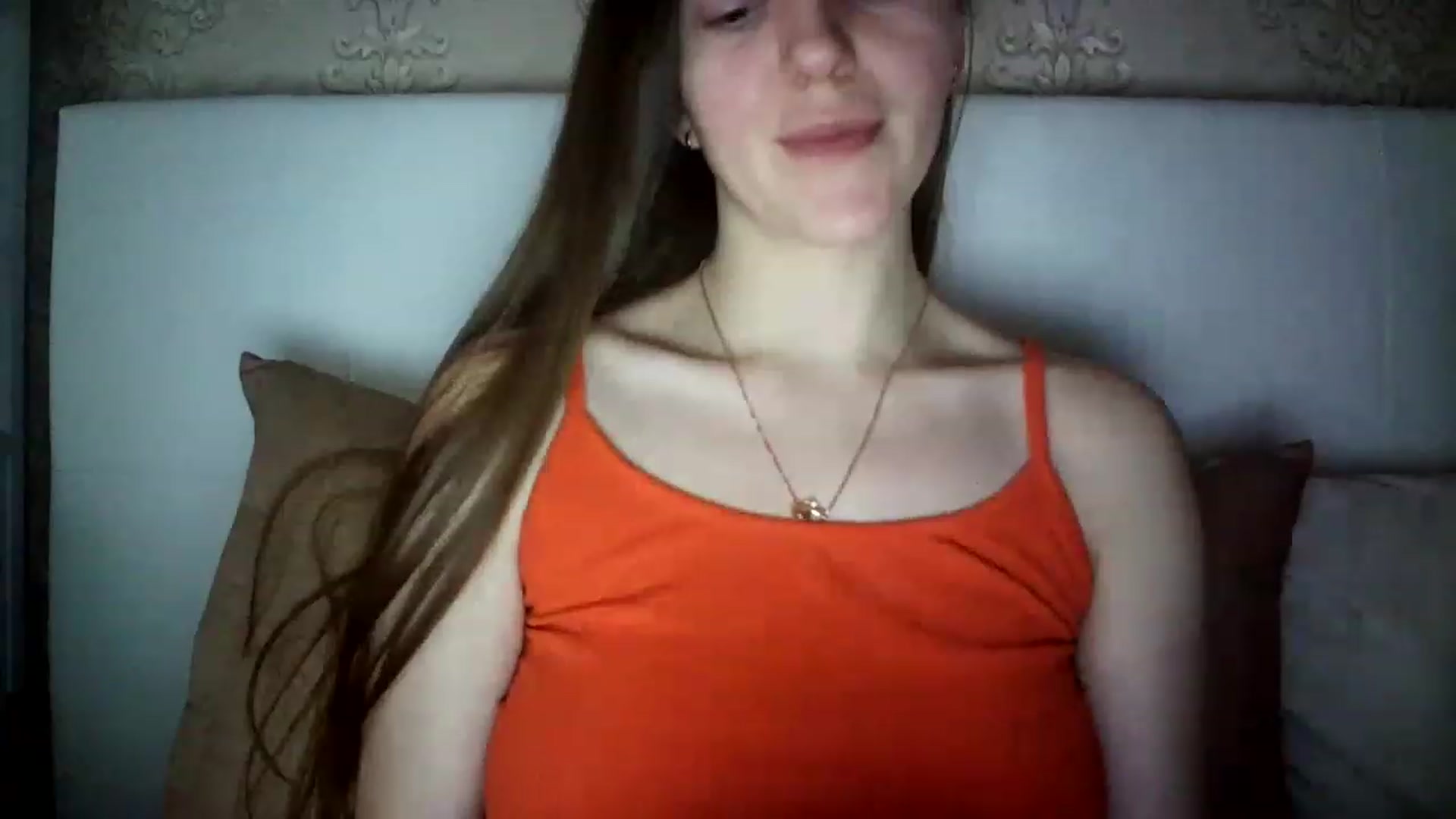 Gallery image thumbnail from charming_irl's myfreecams stream on, 01/30/2023, 10:40 image 9 of 20