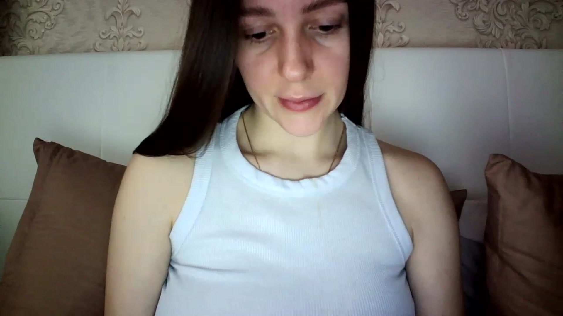 Gallery image thumbnail from charming_irl's myfreecams stream on, 01/31/2023, 10:42 image 2 of 20