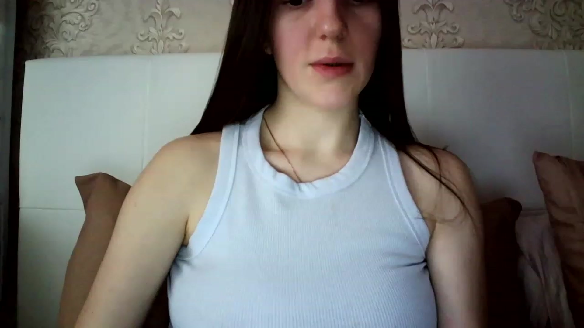 Gallery image thumbnail from charming_irl's myfreecams stream on, 02/14/2023, 11:42 image 12 of 20