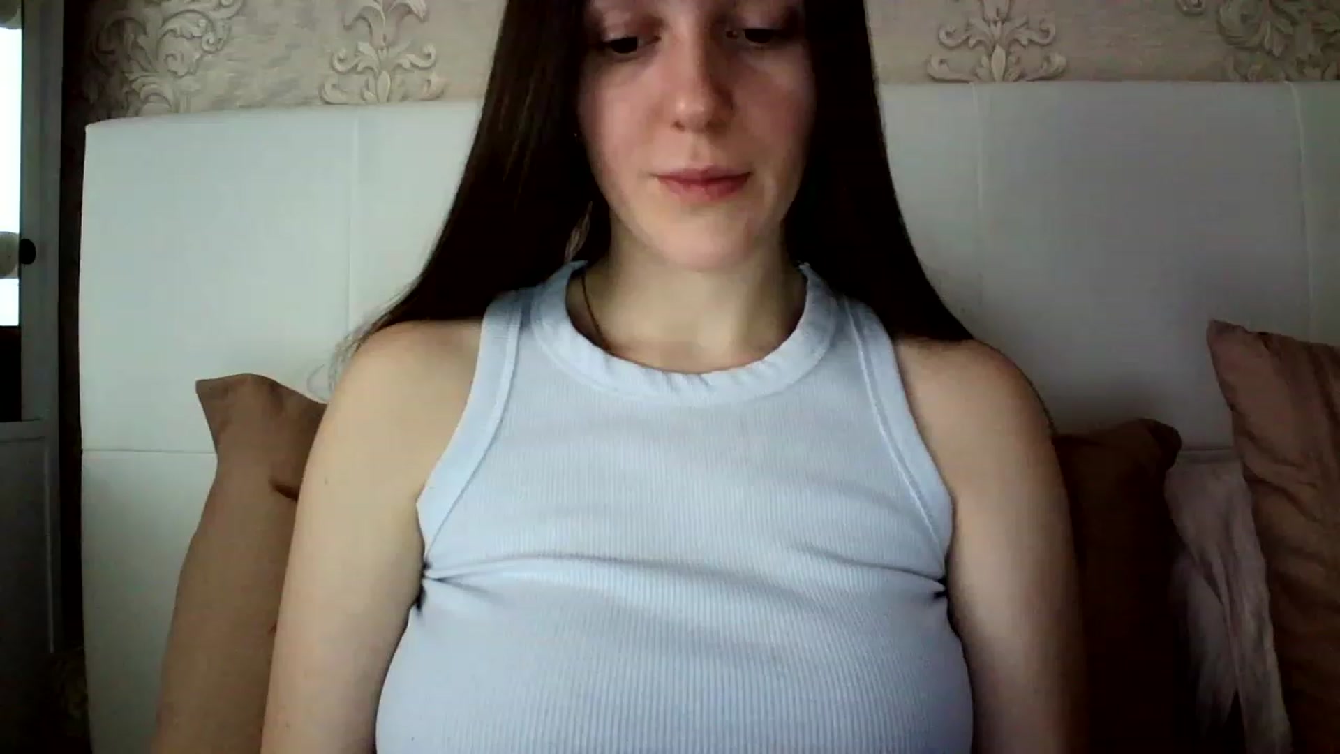 Gallery image thumbnail from charming_irl's myfreecams stream on, 02/14/2023, 11:42 image 1 of 20