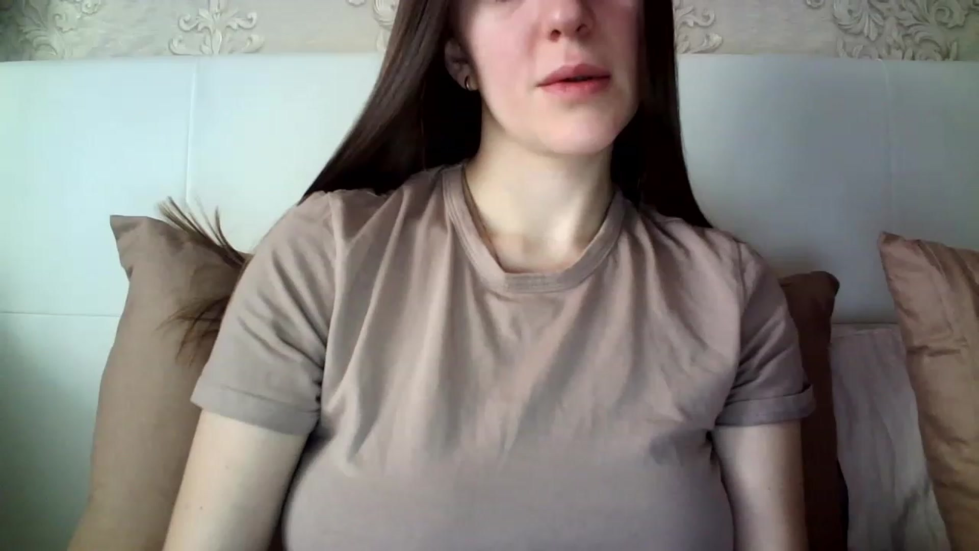 Gallery image thumbnail from charming_irl's myfreecams stream on, 02/15/2023, 11:17 image 1 of 20