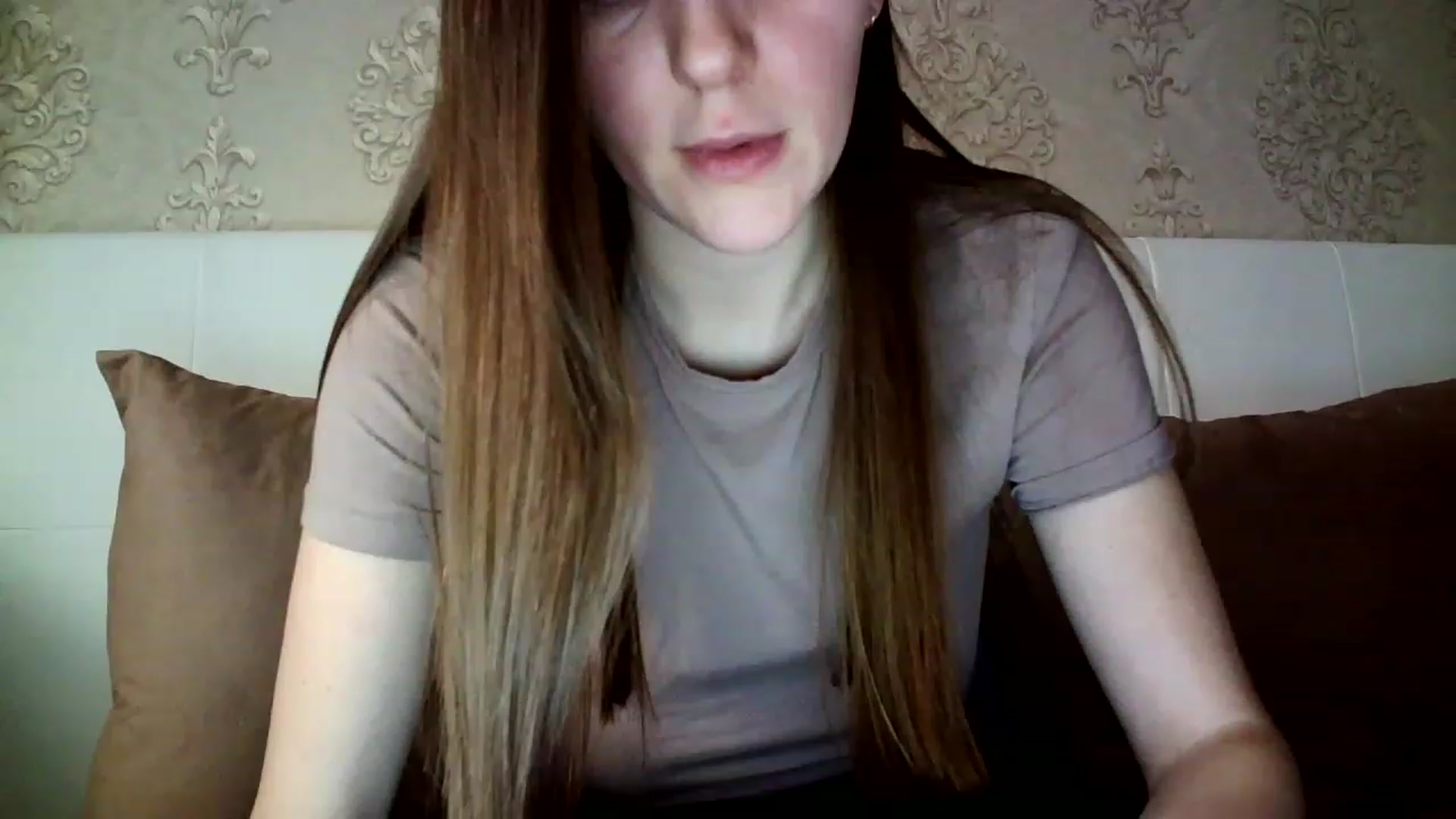 Gallery image thumbnail from charming_irl's myfreecams stream on, 02/15/2023, 14:20 image 7 of 20