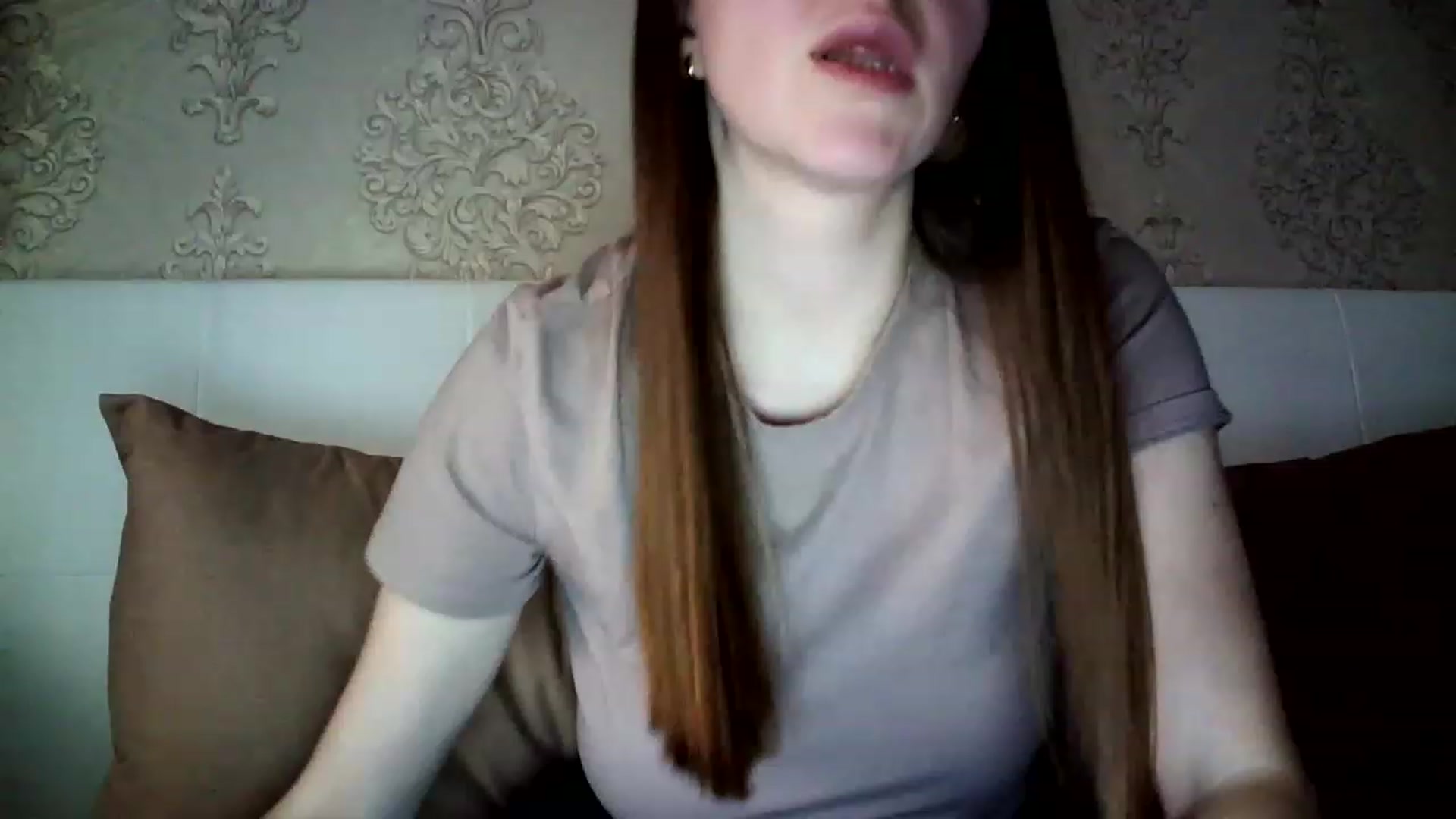 Gallery image thumbnail from charming_irl's myfreecams stream on, 02/15/2023, 14:20 image 18 of 20