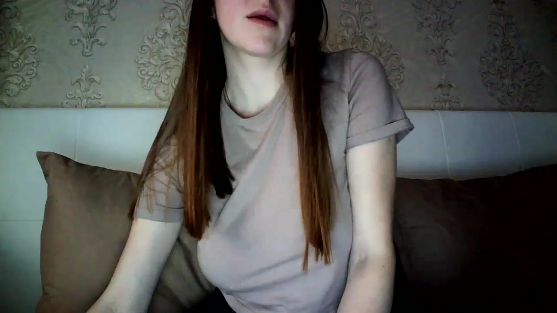 Gallery image thumbnail from charming_irl's myfreecams stream on, 02/15/2023, 14:20 image 20 of 20