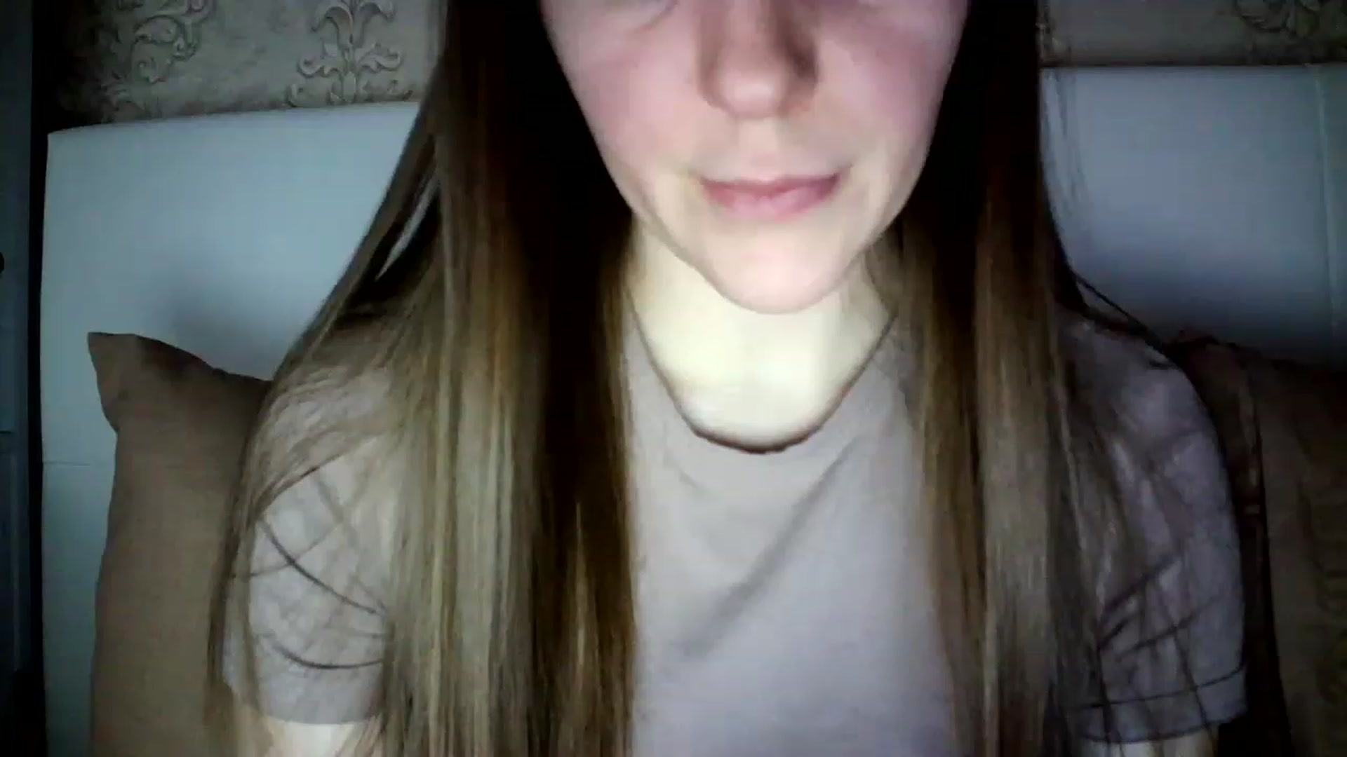 Gallery image thumbnail from charming_irl's myfreecams stream on, 02/17/2023, 12:51 image 15 of 20