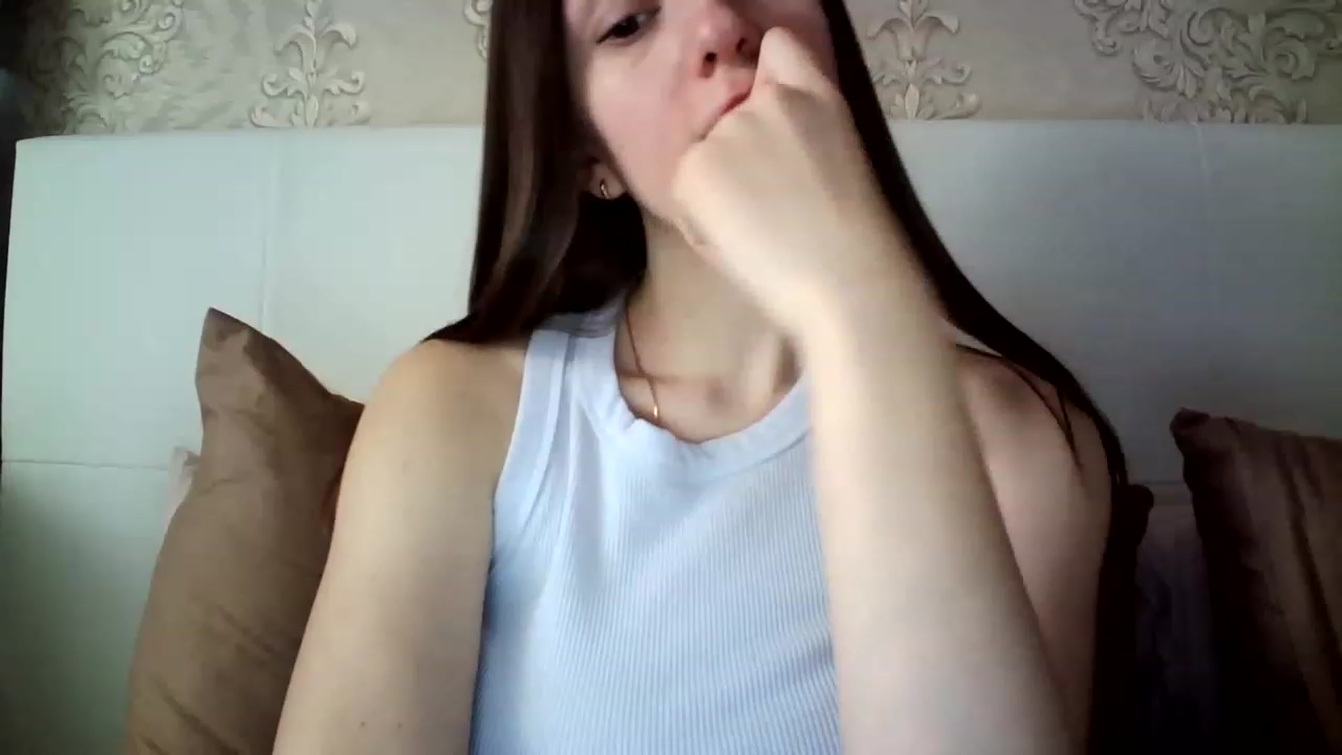 Gallery image thumbnail from charming_irl's myfreecams stream on, 02/20/2023, 11:36 image 20 of 20