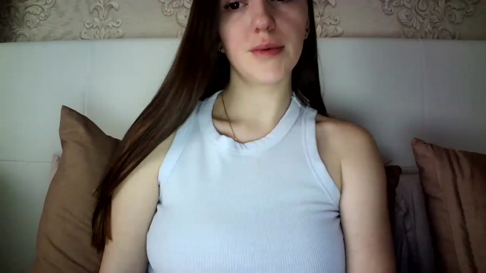 Gallery image thumbnail from charming_irl's myfreecams stream on, 02/20/2023, 11:36 image 2 of 20