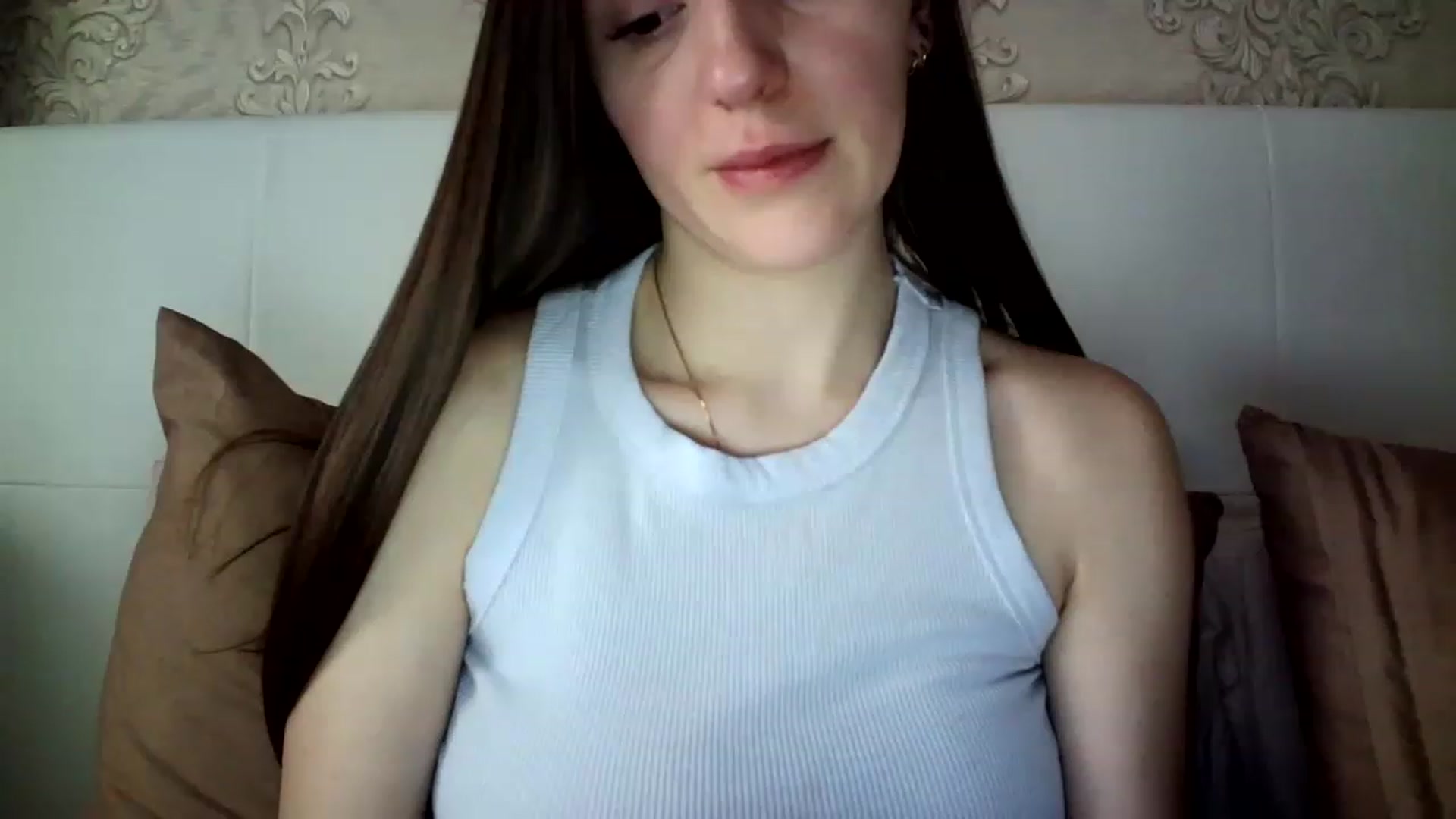 Gallery image thumbnail from charming_irl's myfreecams stream on, 02/20/2023, 11:36 image 7 of 20