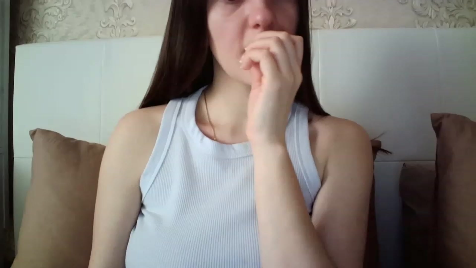 Gallery image thumbnail from charming_irl's myfreecams stream on, 03/06/2023, 13:24 image 11 of 20