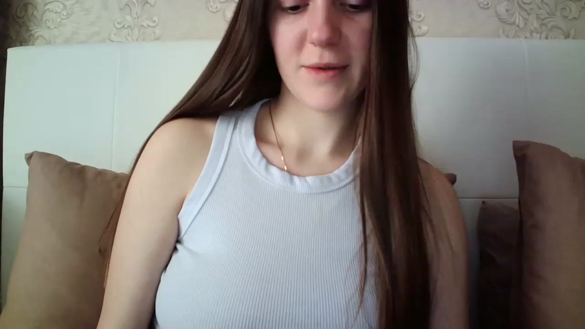 Gallery image thumbnail from charming_irl's myfreecams stream on, 03/06/2023, 13:24 image 3 of 20
