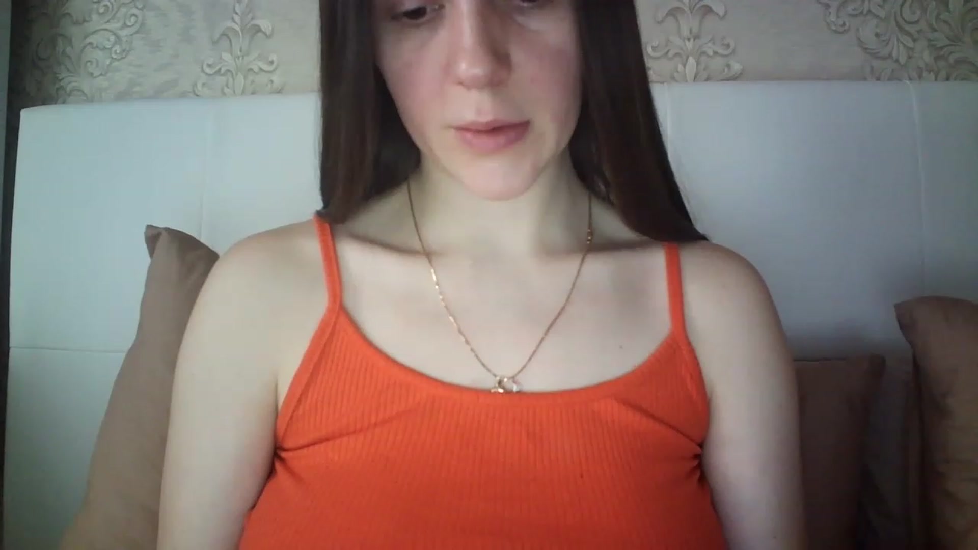 Gallery image thumbnail from charming_irl's myfreecams stream on, 03/12/2023, 12:27 image 6 of 20