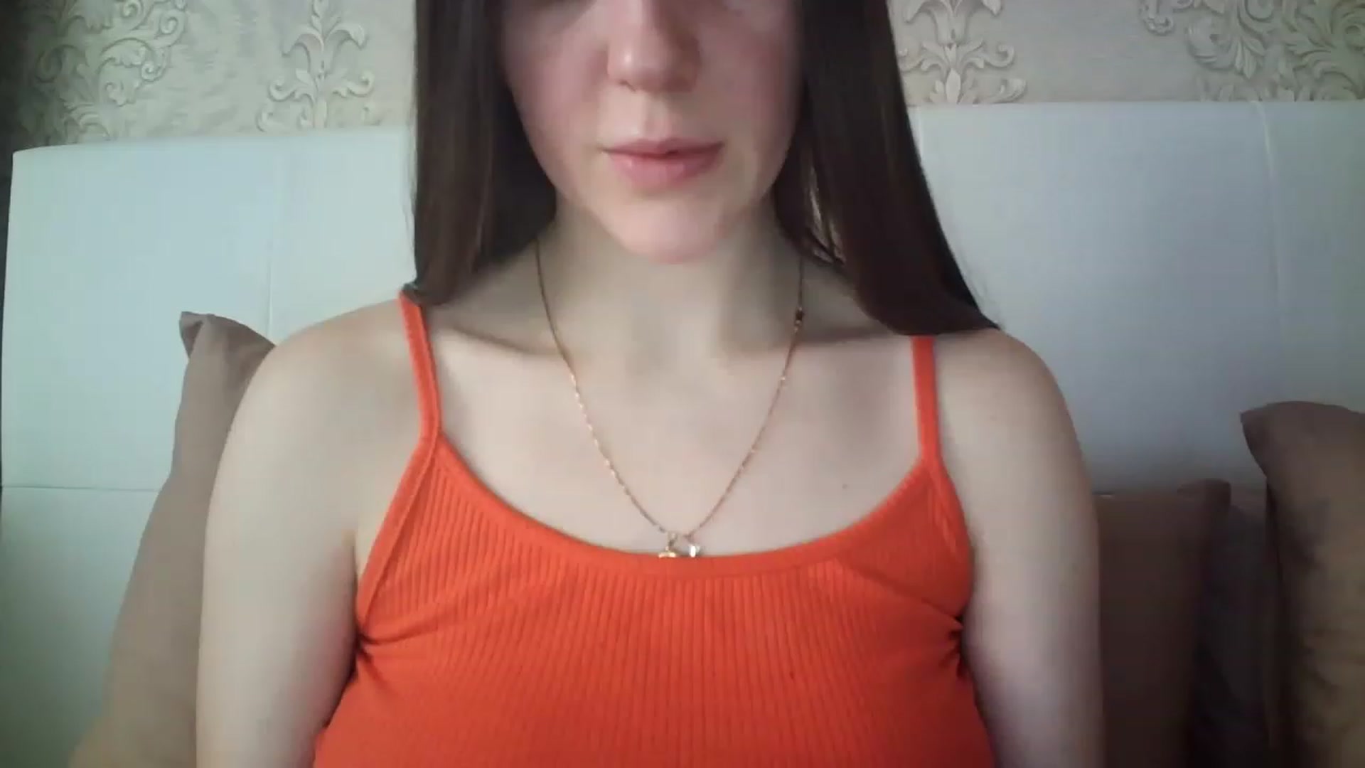 Gallery image thumbnail from charming_irl's myfreecams stream on, 03/12/2023, 12:27 image 7 of 20