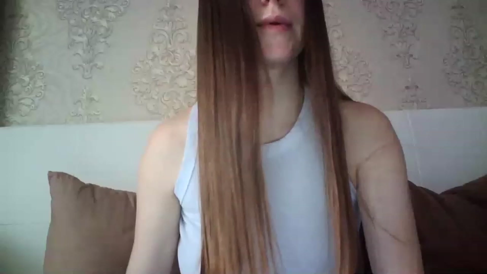 Gallery image thumbnail from charming_irl's myfreecams stream on, 03/18/2023, 12:57 image 11 of 20