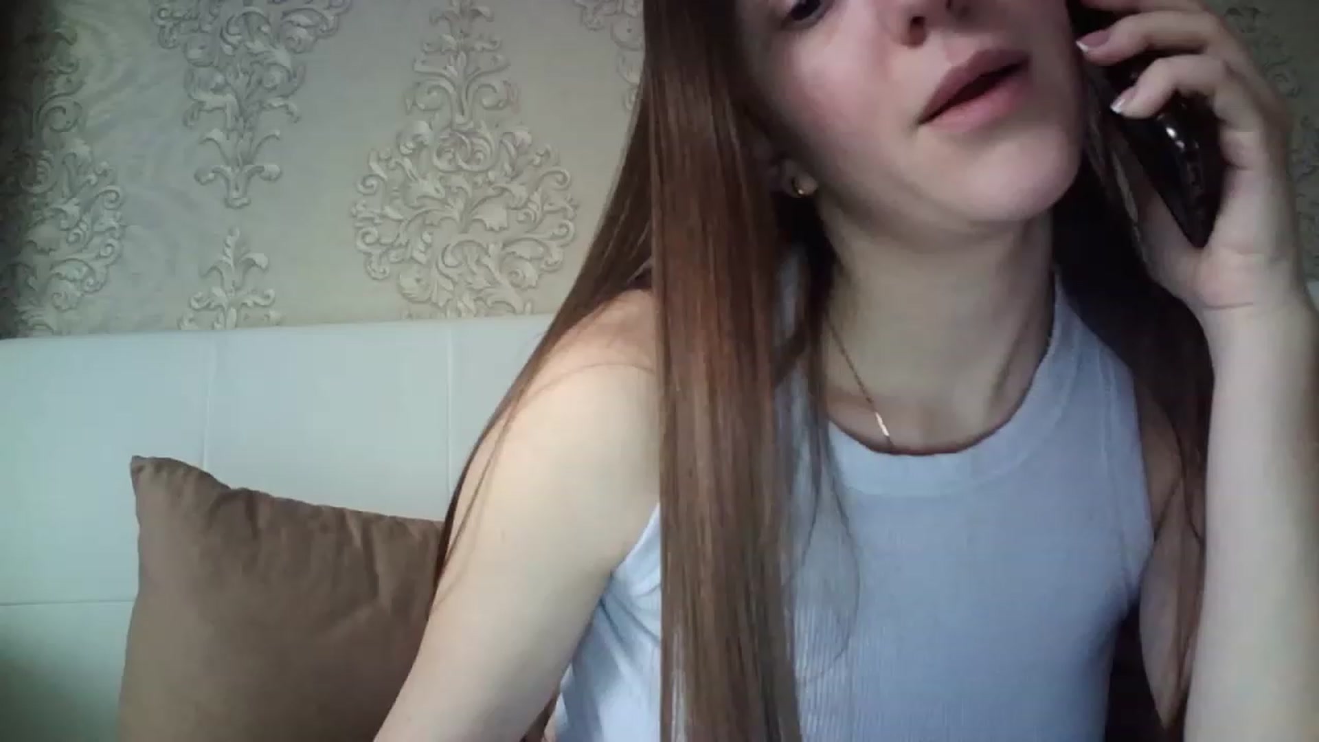Gallery image thumbnail from charming_irl's myfreecams stream on, 03/18/2023, 12:57 image 15 of 20