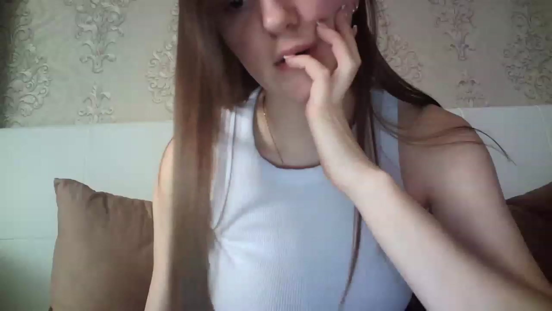 Gallery image thumbnail from charming_irl's myfreecams stream on, 03/18/2023, 12:57 image 5 of 20