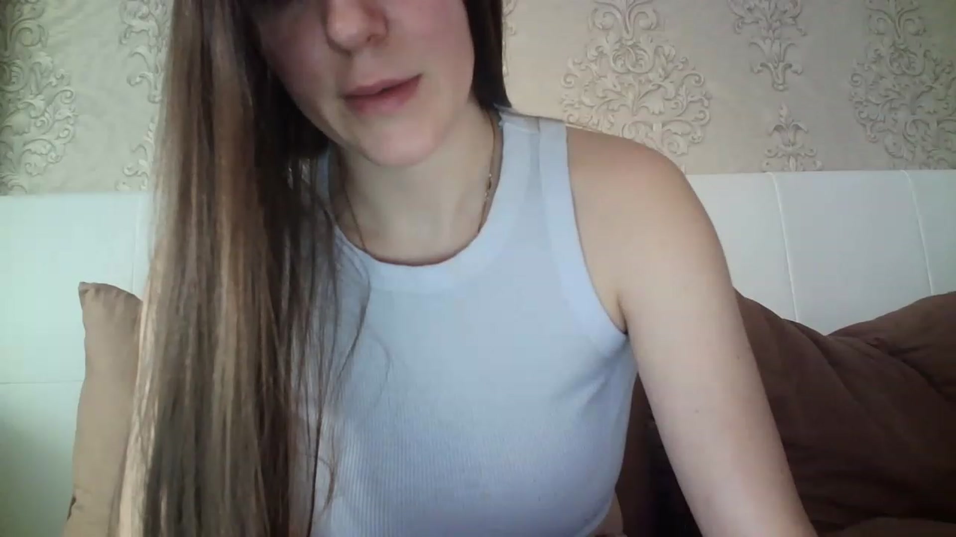 Gallery image thumbnail from charming_irl's myfreecams stream on, 03/18/2023, 13:11 image 5 of 20