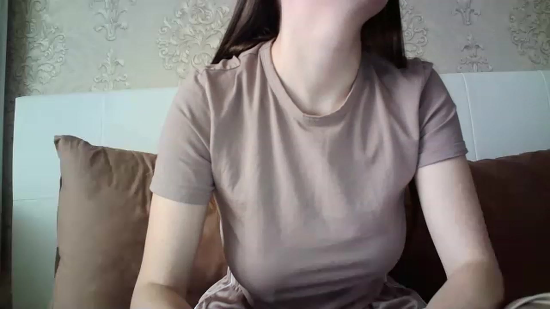 Gallery image thumbnail from charming_irl's myfreecams stream on, 03/20/2023, 12:52 image 20 of 20