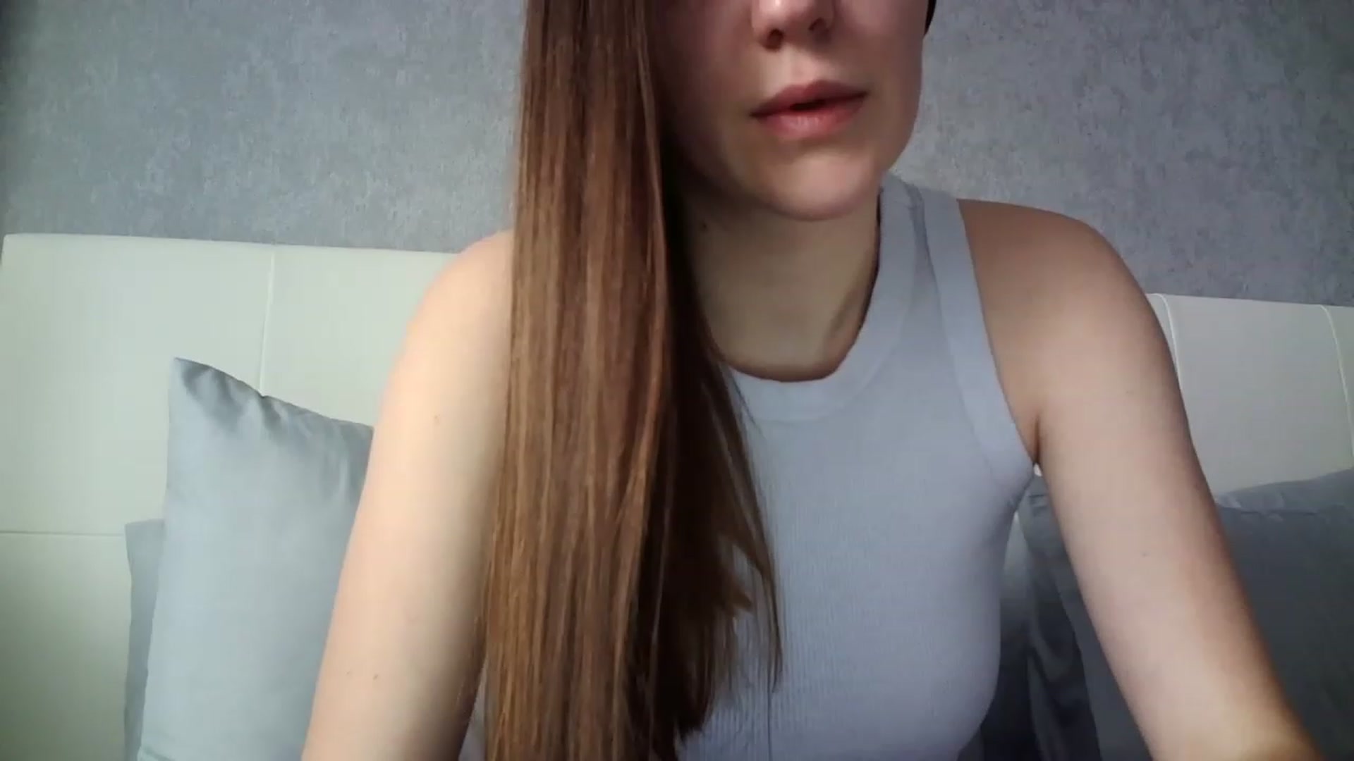 Gallery image thumbnail from charming_irl's myfreecams stream on, 04/17/2023, 11:33 image 12 of 20
