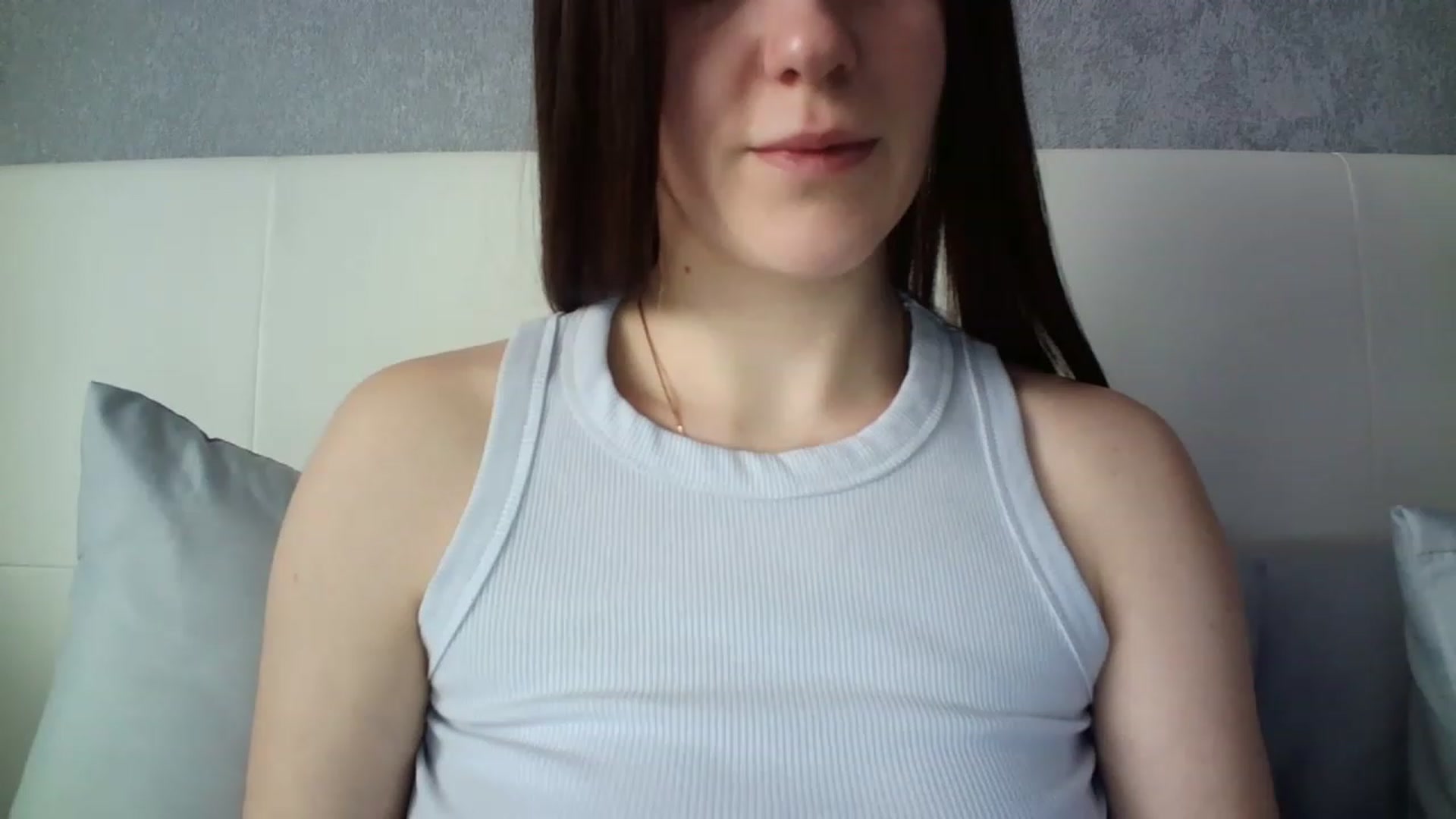 Gallery image thumbnail from charming_irl's myfreecams stream on, 04/17/2023, 11:33 image 15 of 20