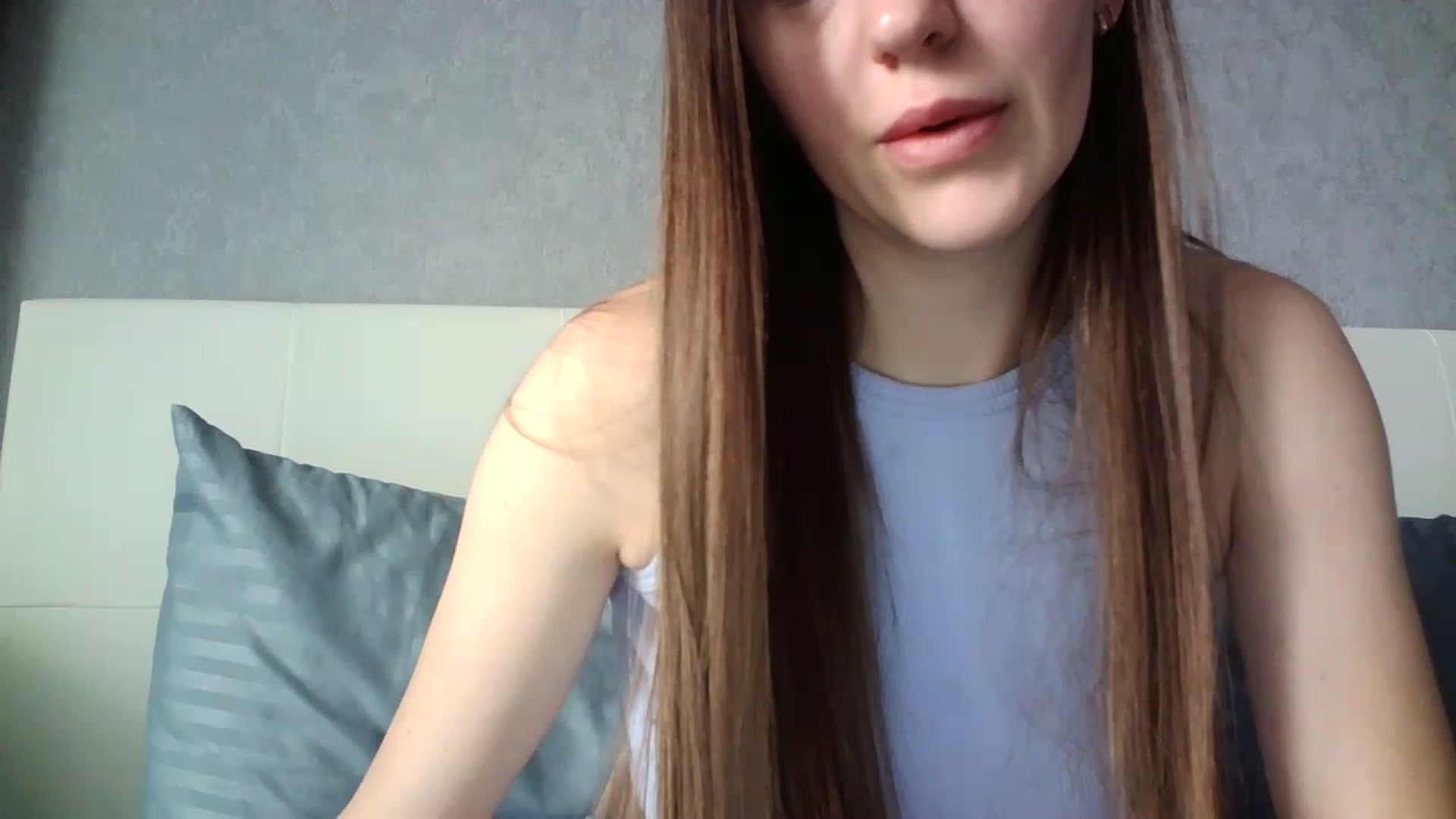 Gallery image thumbnail from charming_irl's myfreecams stream on, 05/29/2023, 12:41 image 19 of 20