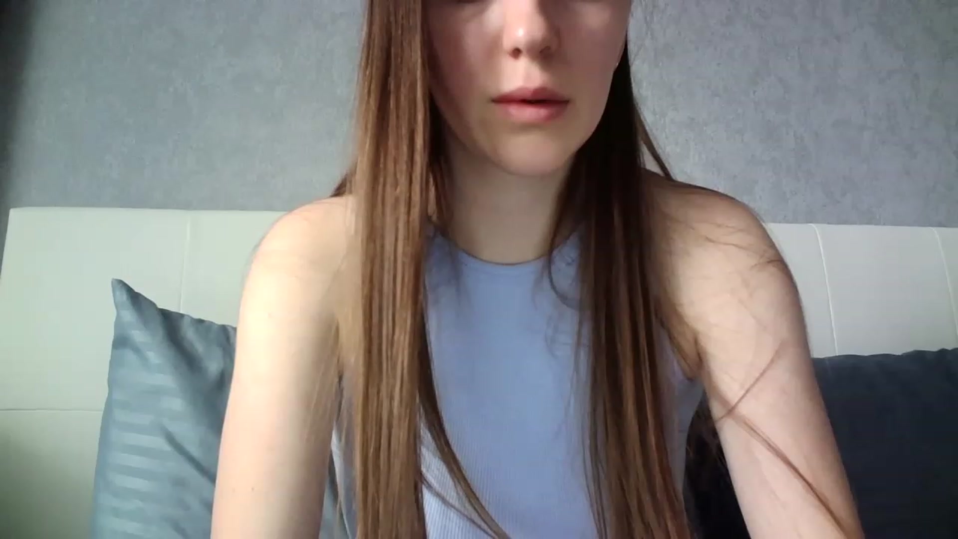 Gallery image thumbnail from charming_irl's myfreecams stream on, 05/29/2023, 12:41 image 10 of 20