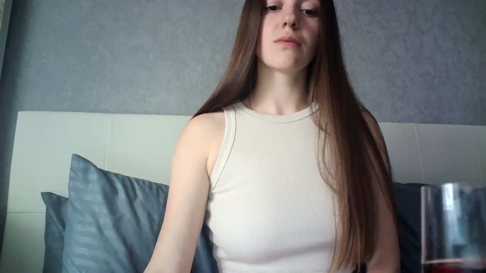 Gallery image thumbnail from charming_irl's myfreecams stream on, 06/01/2023, 11:16 image 2 of 20