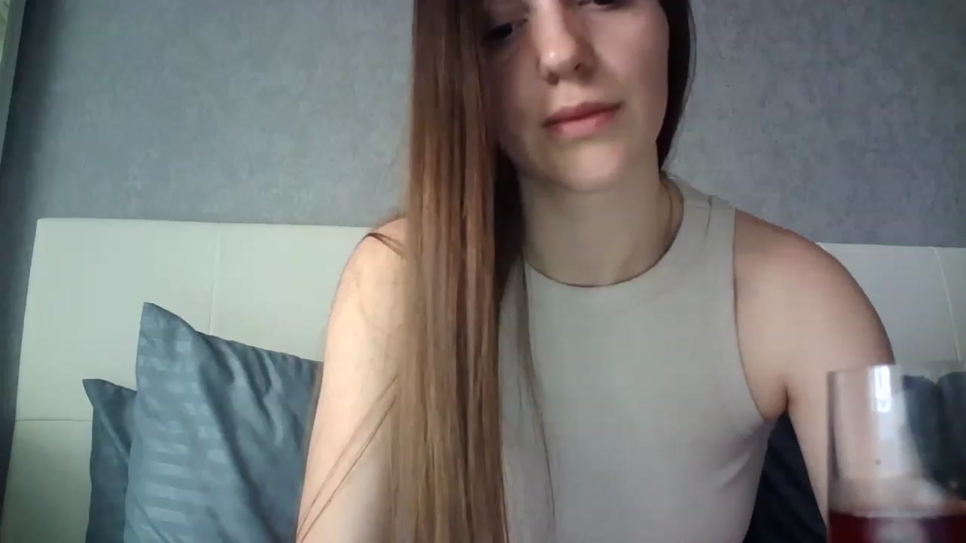 Gallery image thumbnail from charming_irl's myfreecams stream on, 06/01/2023, 11:16 image 1 of 20