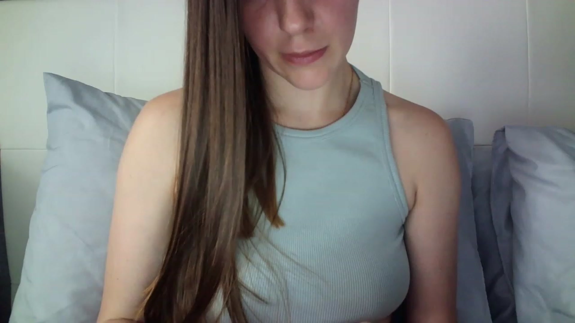 Gallery image thumbnail from charming_irl's myfreecams stream on, 06/22/2023, 10:07 image 12 of 20