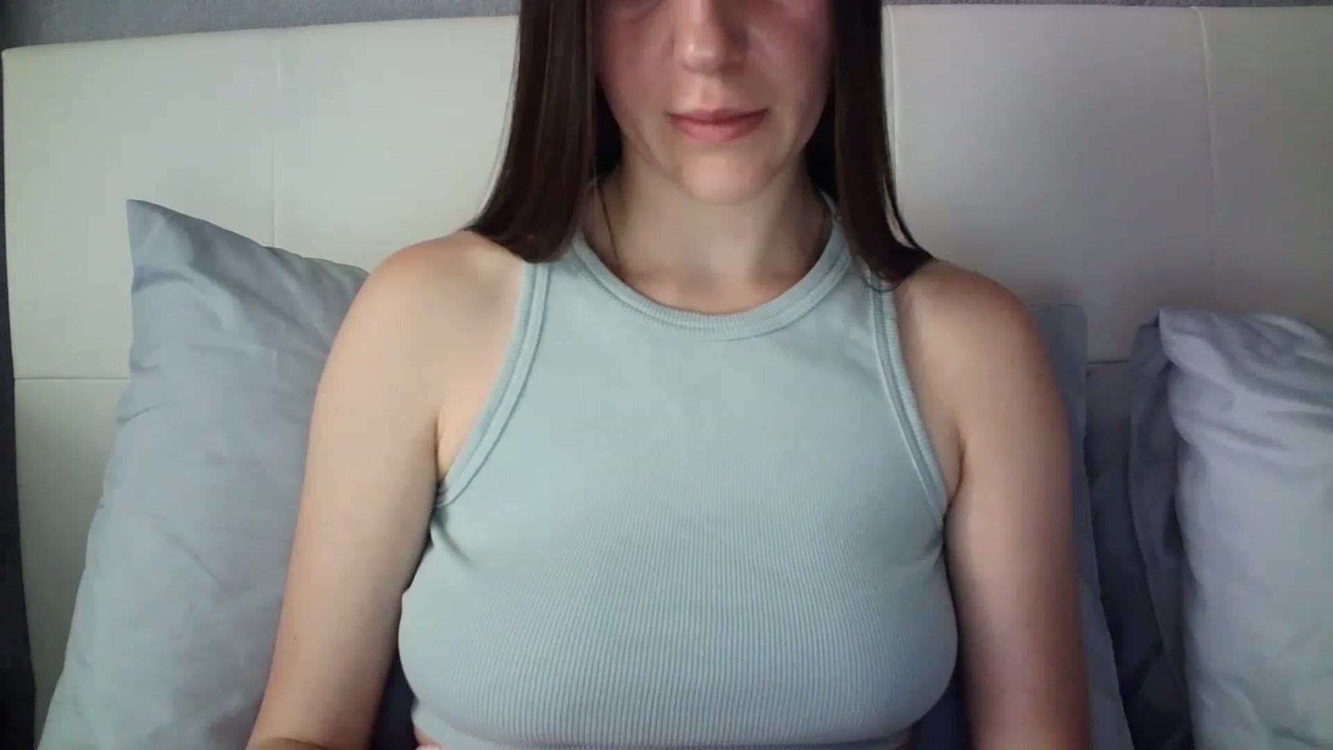 Gallery image thumbnail from charming_irl's myfreecams stream on, 06/22/2023, 10:07 image 6 of 20