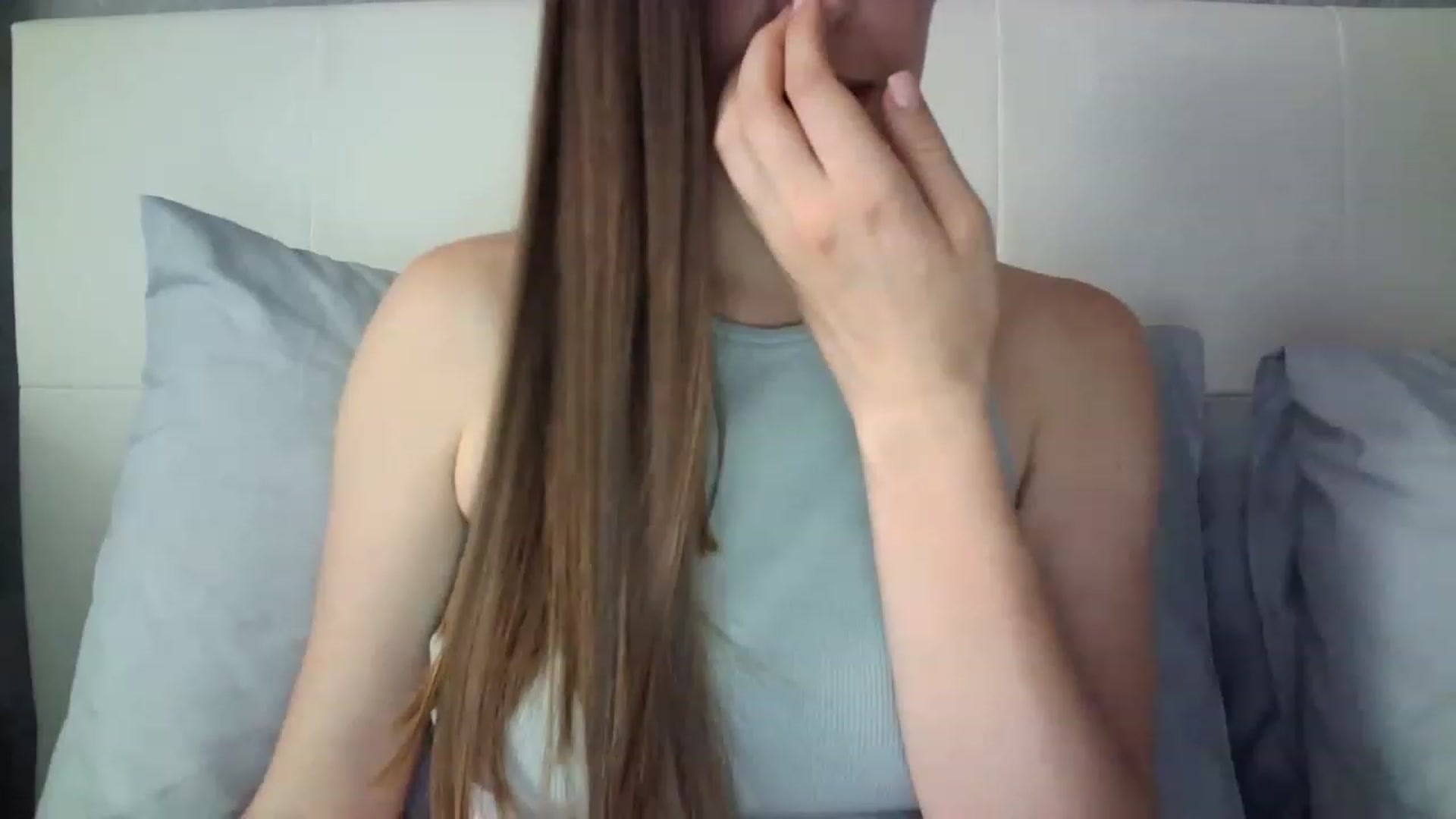 Gallery image thumbnail from charming_irl's myfreecams stream on, 06/22/2023, 10:07 image 13 of 20